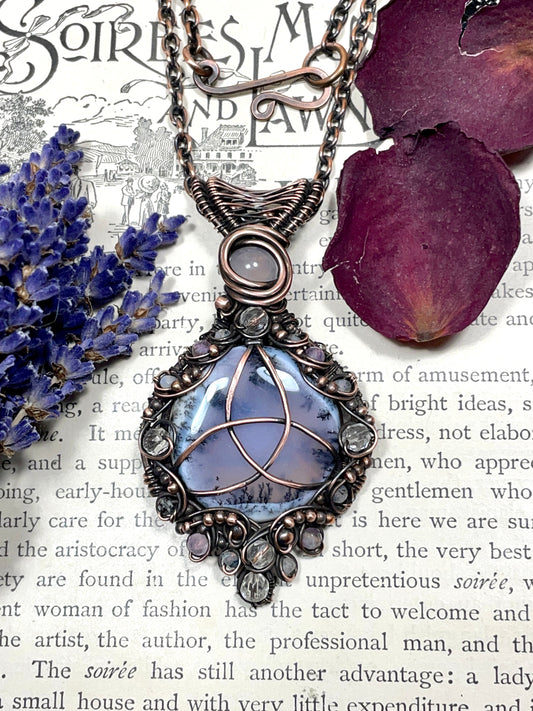 Merlinite Celtic Triquetra Pendant in Copper