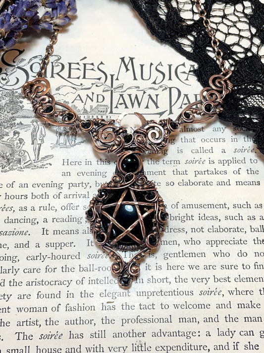 Onyx Pentacle Collar in Copper