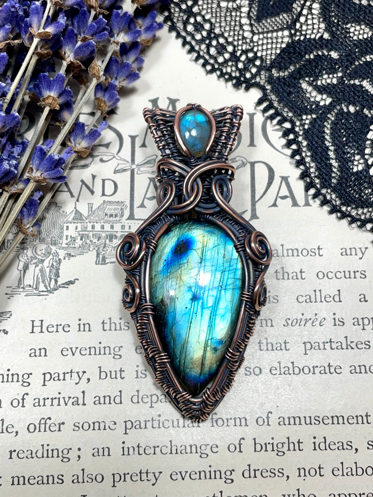 Labradorite Pendant in Copper