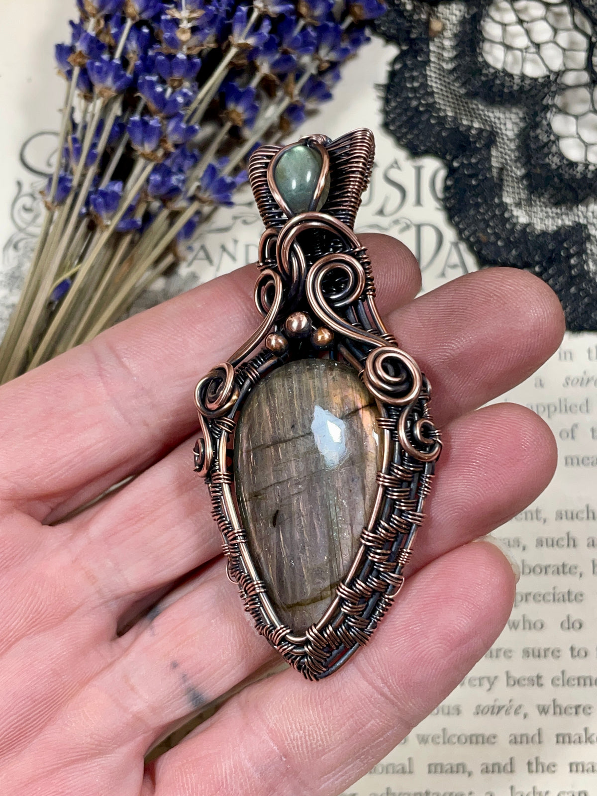 Labradorite Pendant in Copper