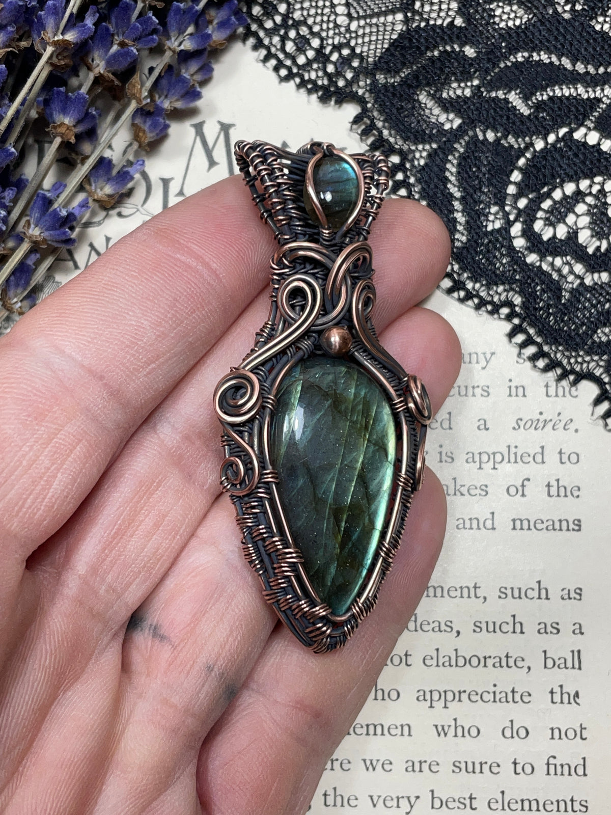 Labradorite Pendant in Copper