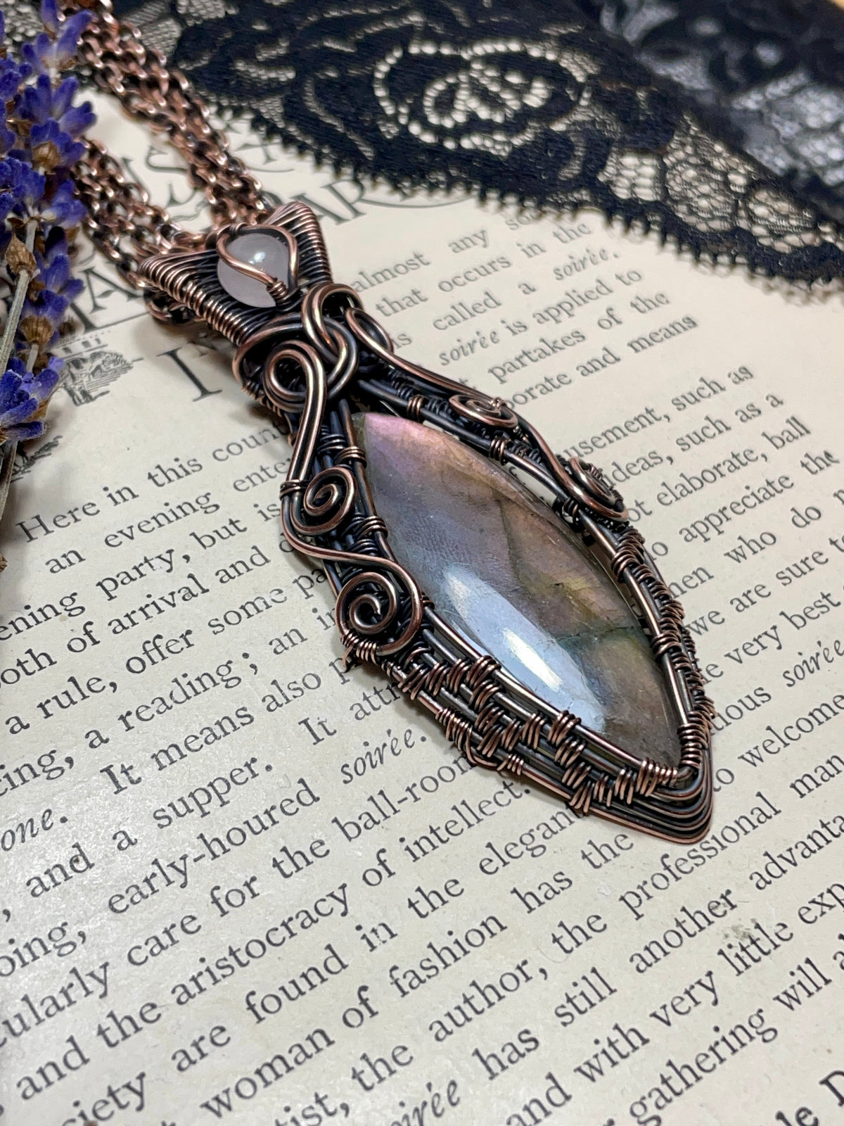 Labradorite Pendant in Copper