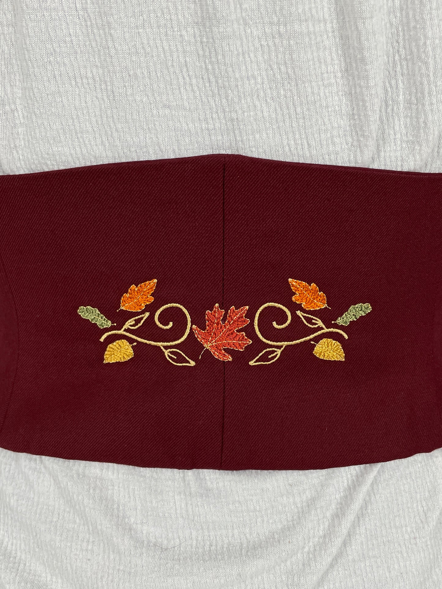 Gusting Leaves Embroidered Waist Cinch