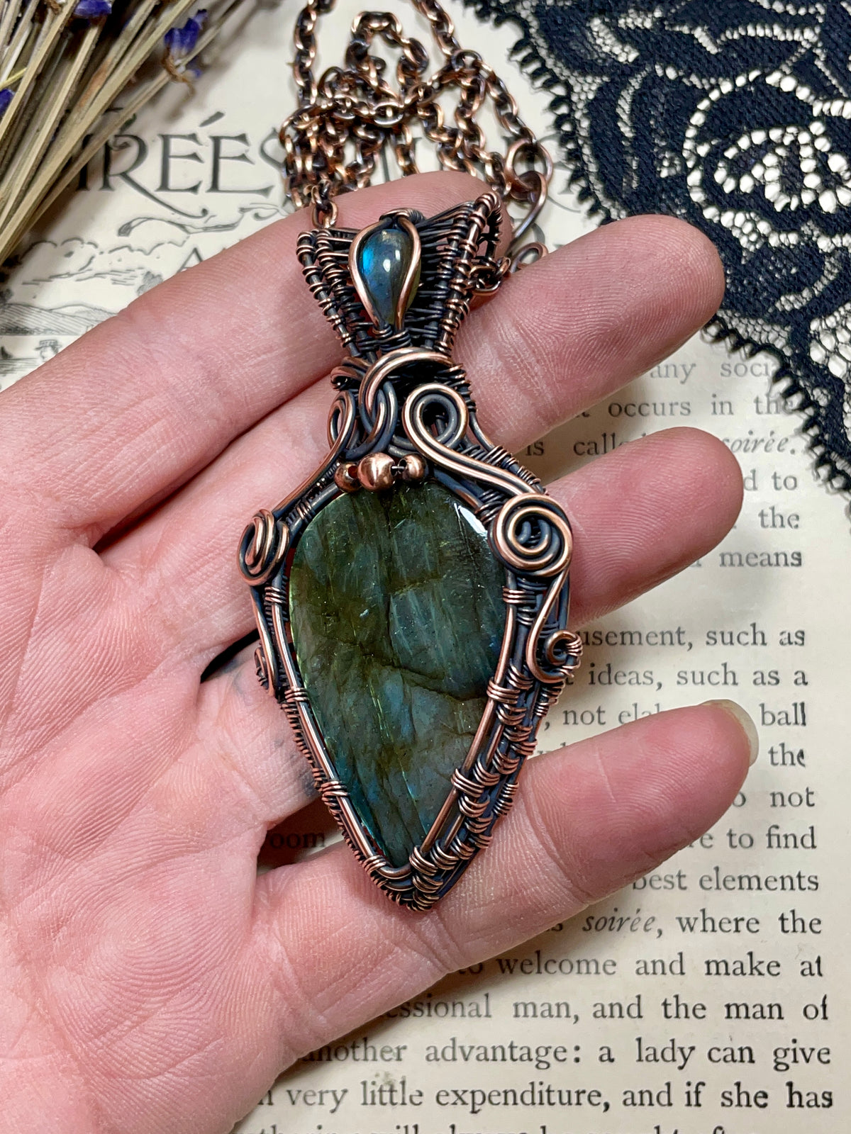 Labradorite Pendant in Copper