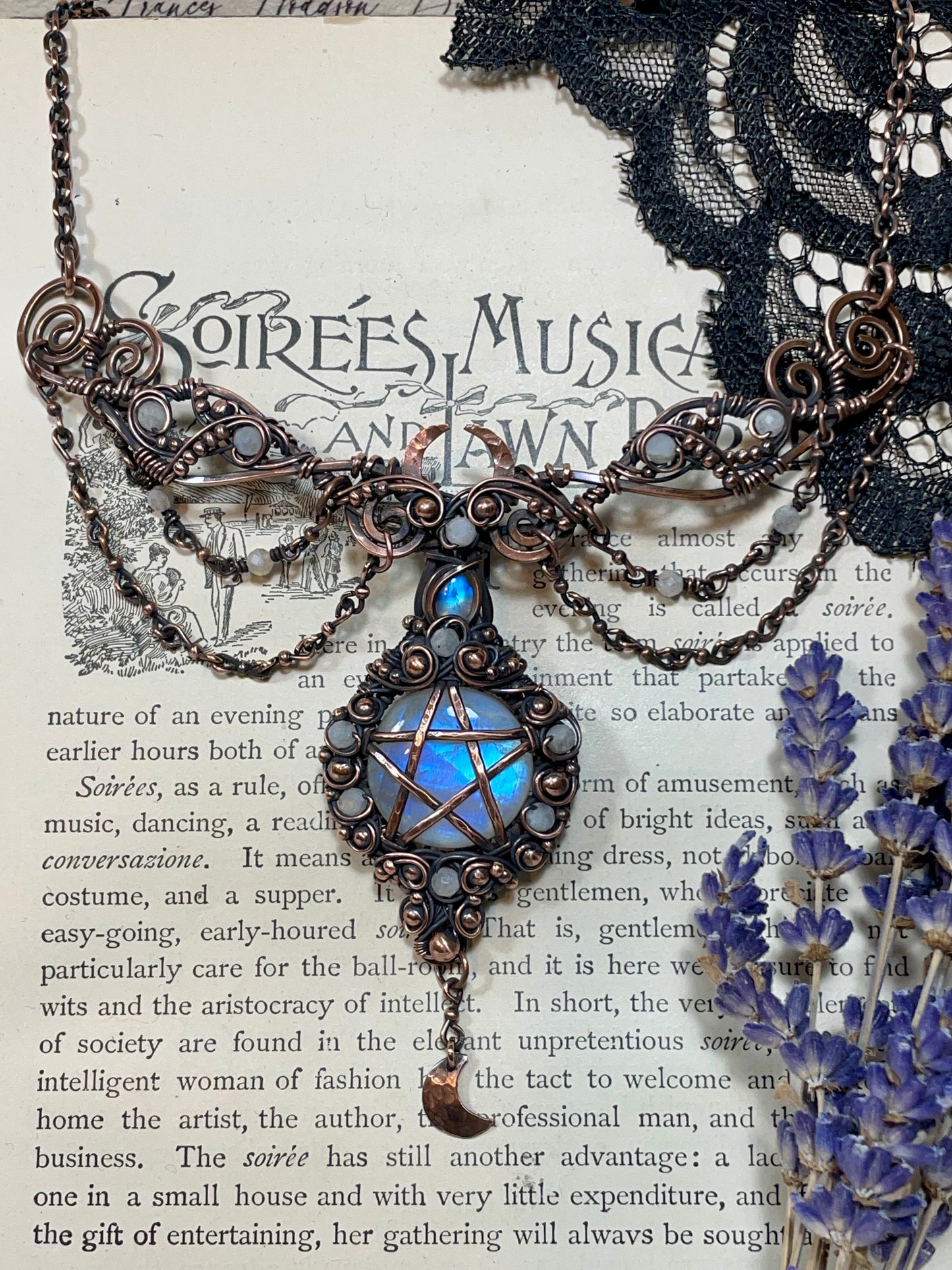 Moonstone (Rainbow Moonstone) Pentacle Collar in Copper