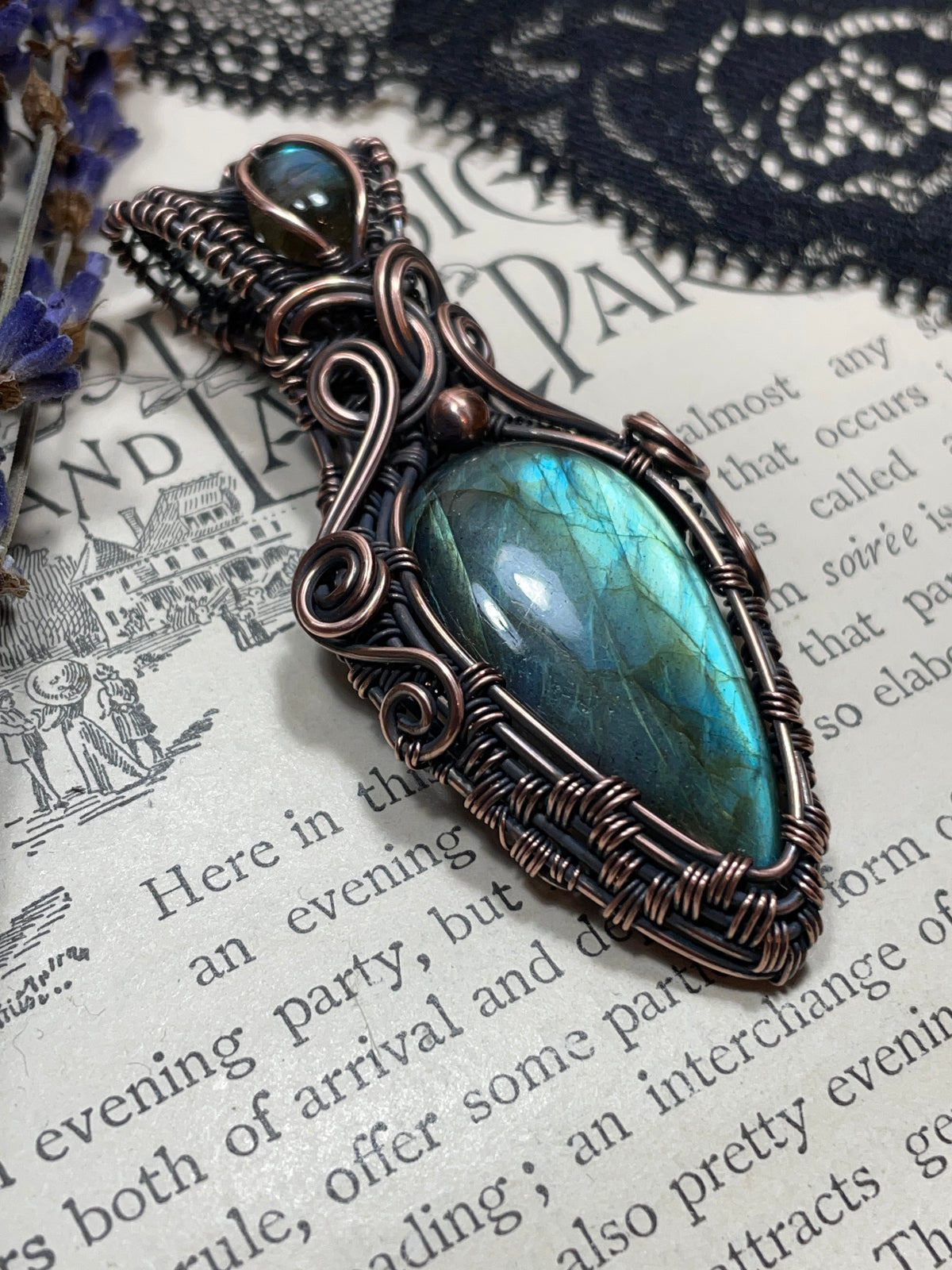 Labradorite Pendant in Copper