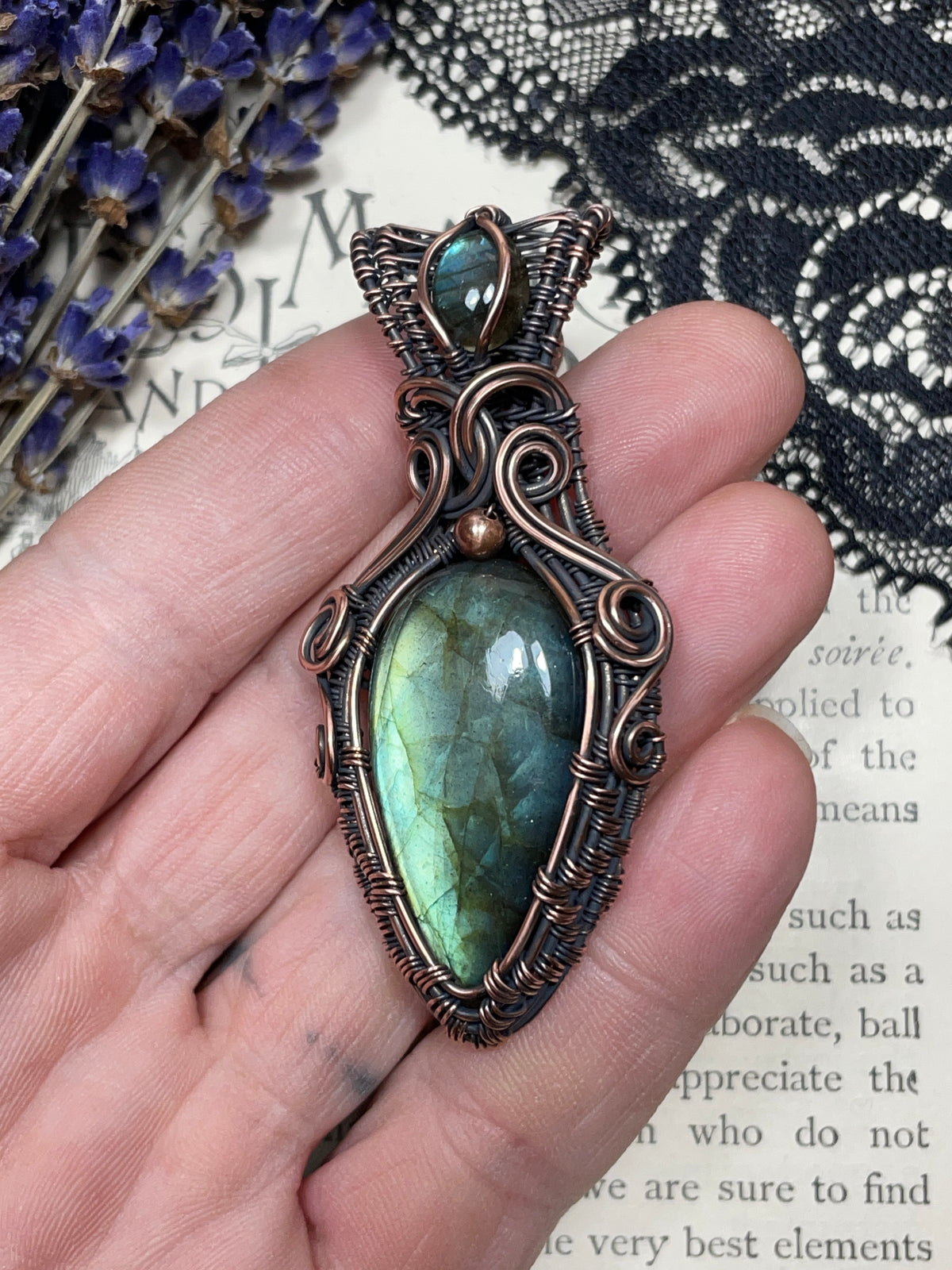 Labradorite Pendant in Copper
