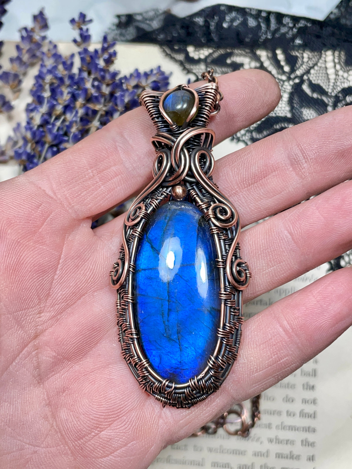 Labradorite Pendant in Copper