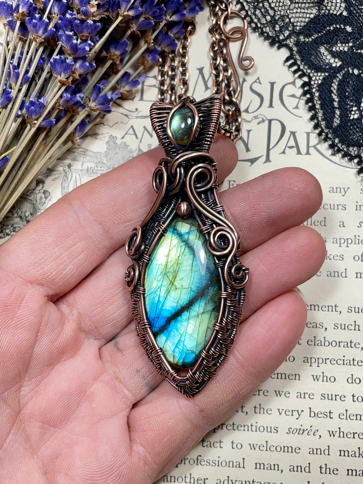 Labradorite Pendant in Copper