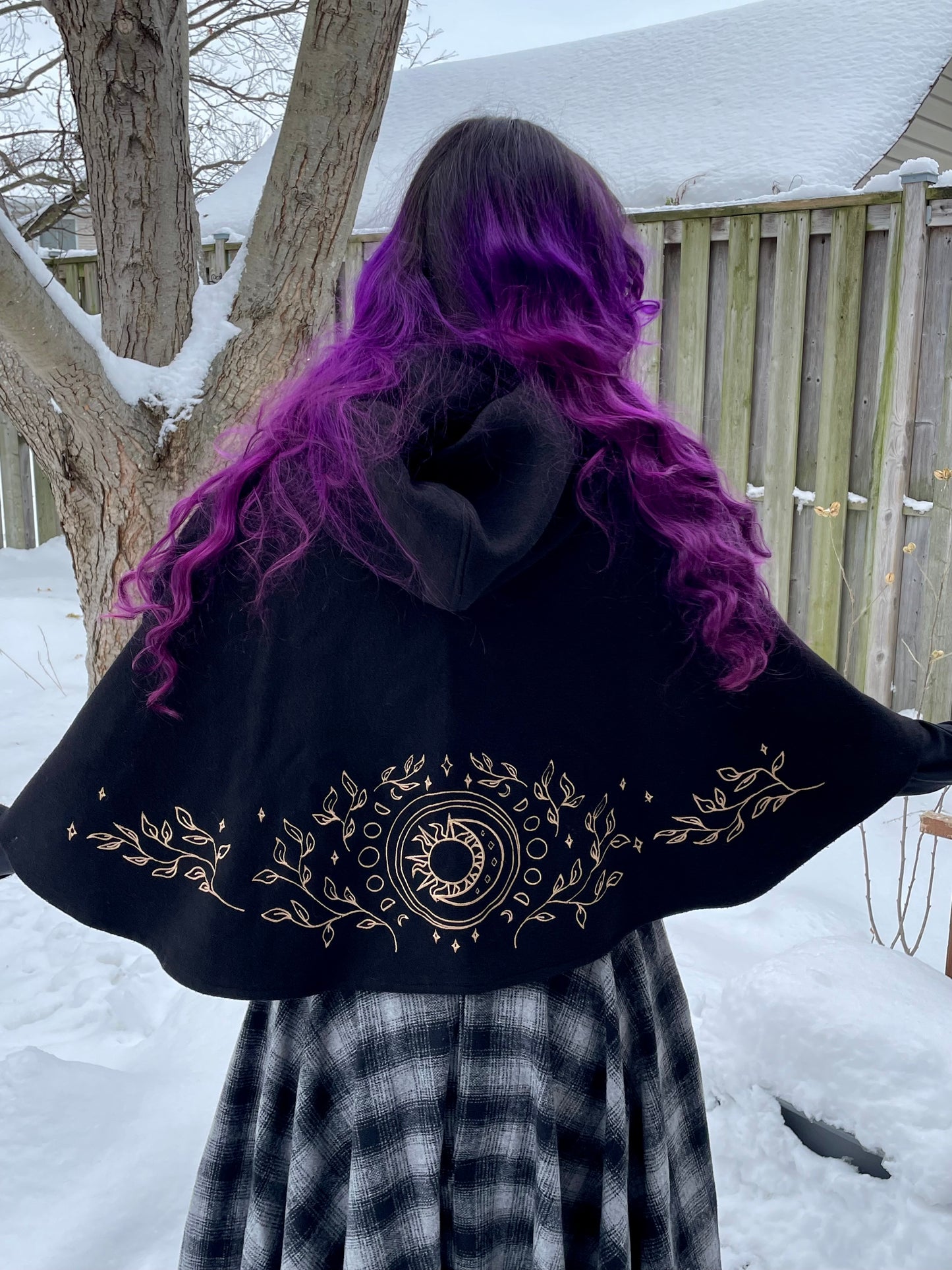 Celestial Black Wool Capelet in Gold (Flawed)