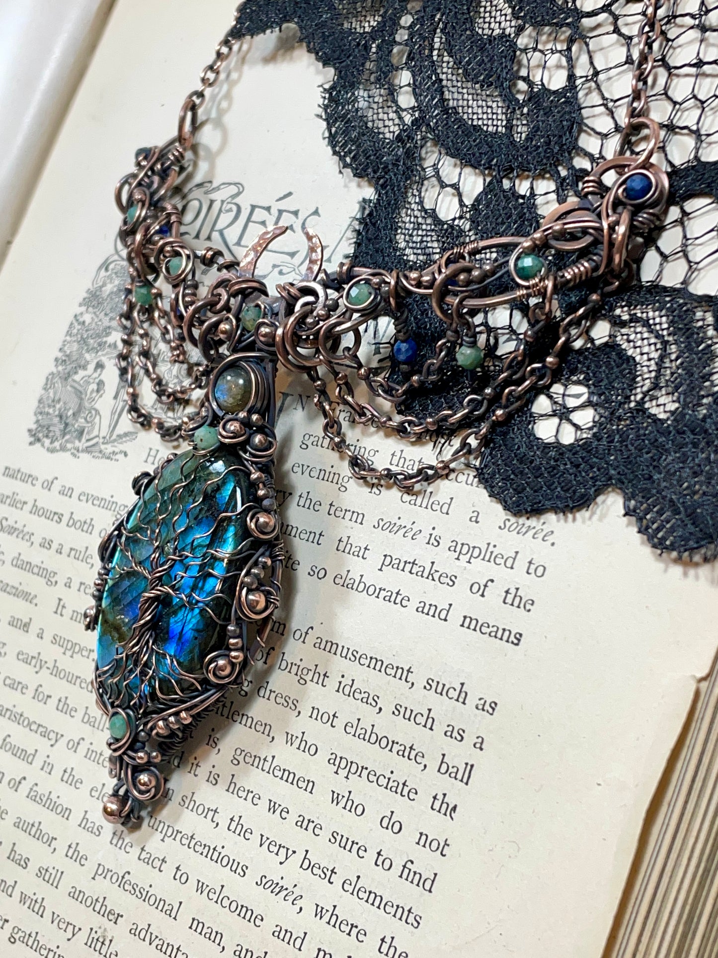 Labradorite Tree of Life Collar in Copper