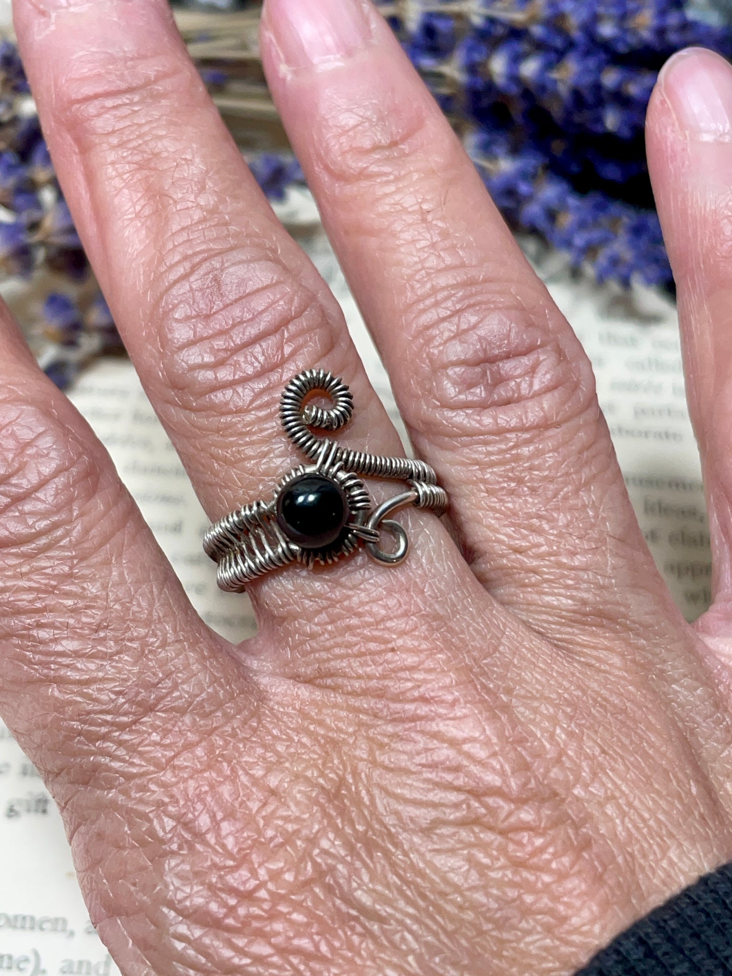 Onyx Bead Woven Sterling Silver Ring Size 8
