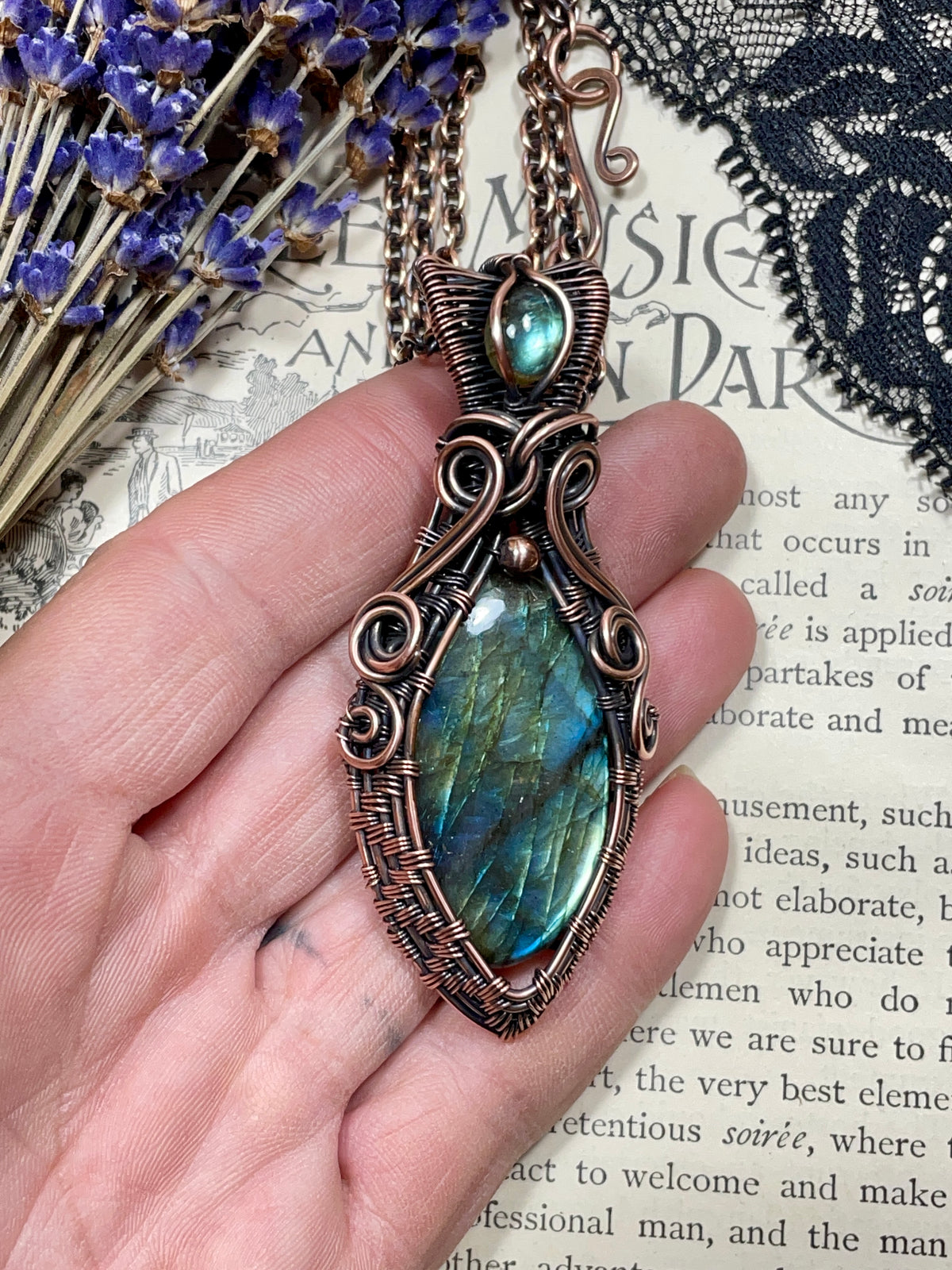 Labradorite Pendant in Copper