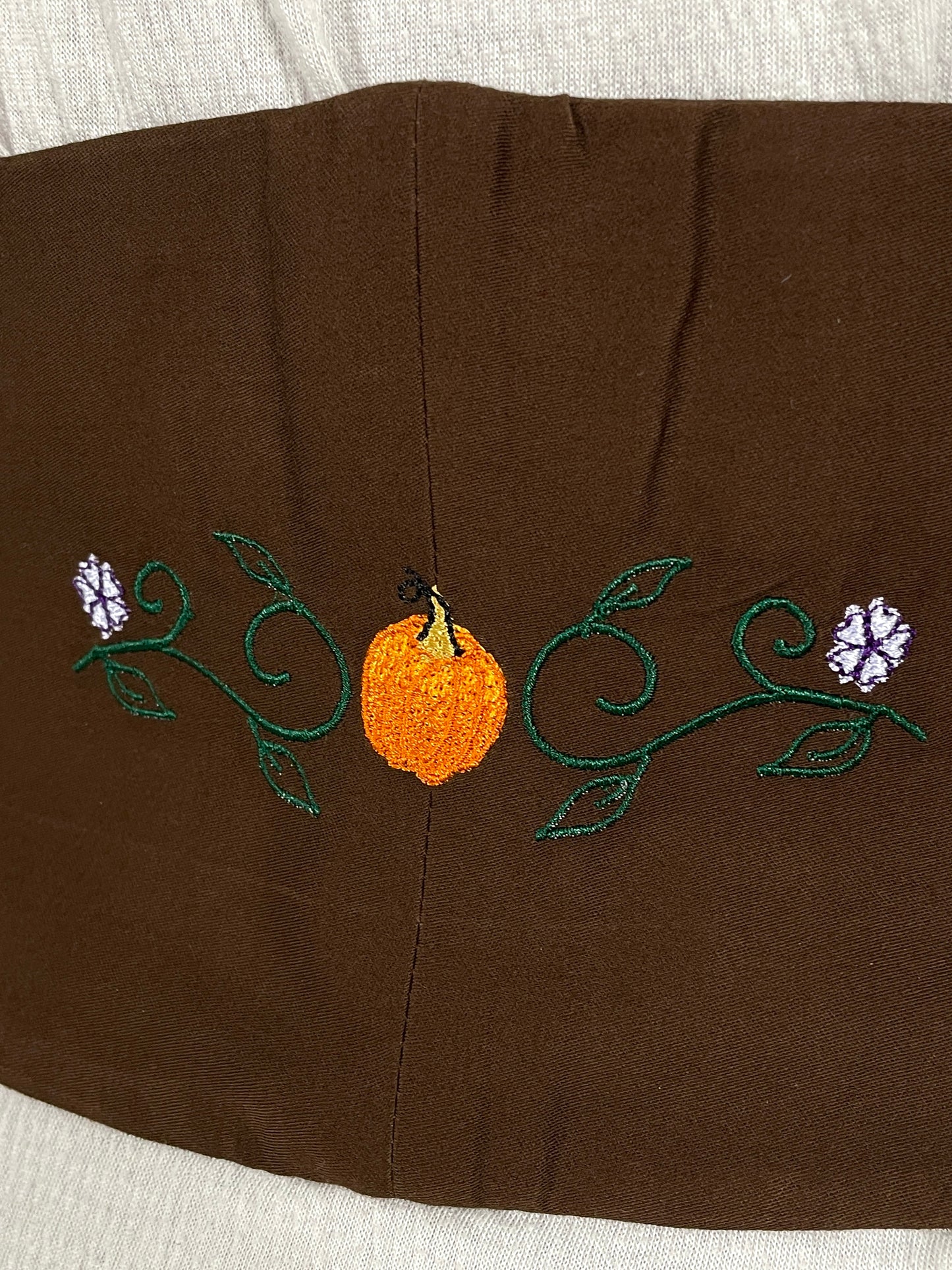 Pumpkin Patch Embroidered Waist Cinch in Dark Green