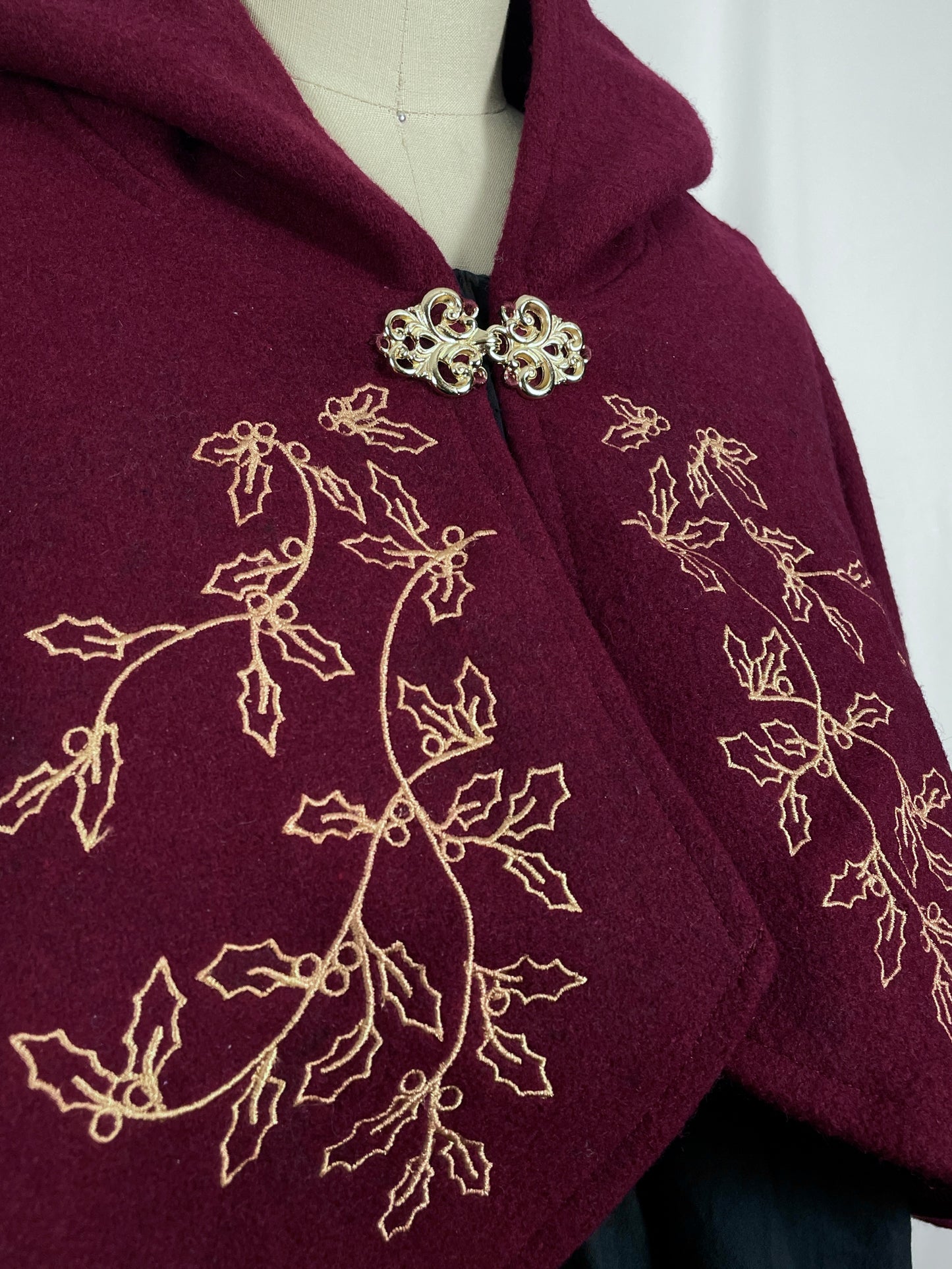 Holly King Red Wool Capelet