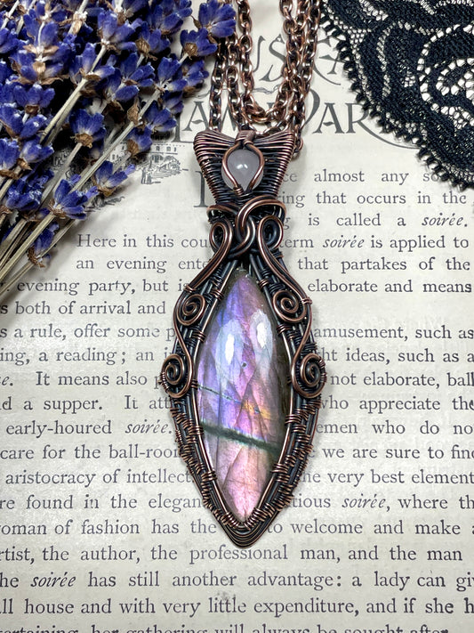 Labradorite Pendant in Copper
