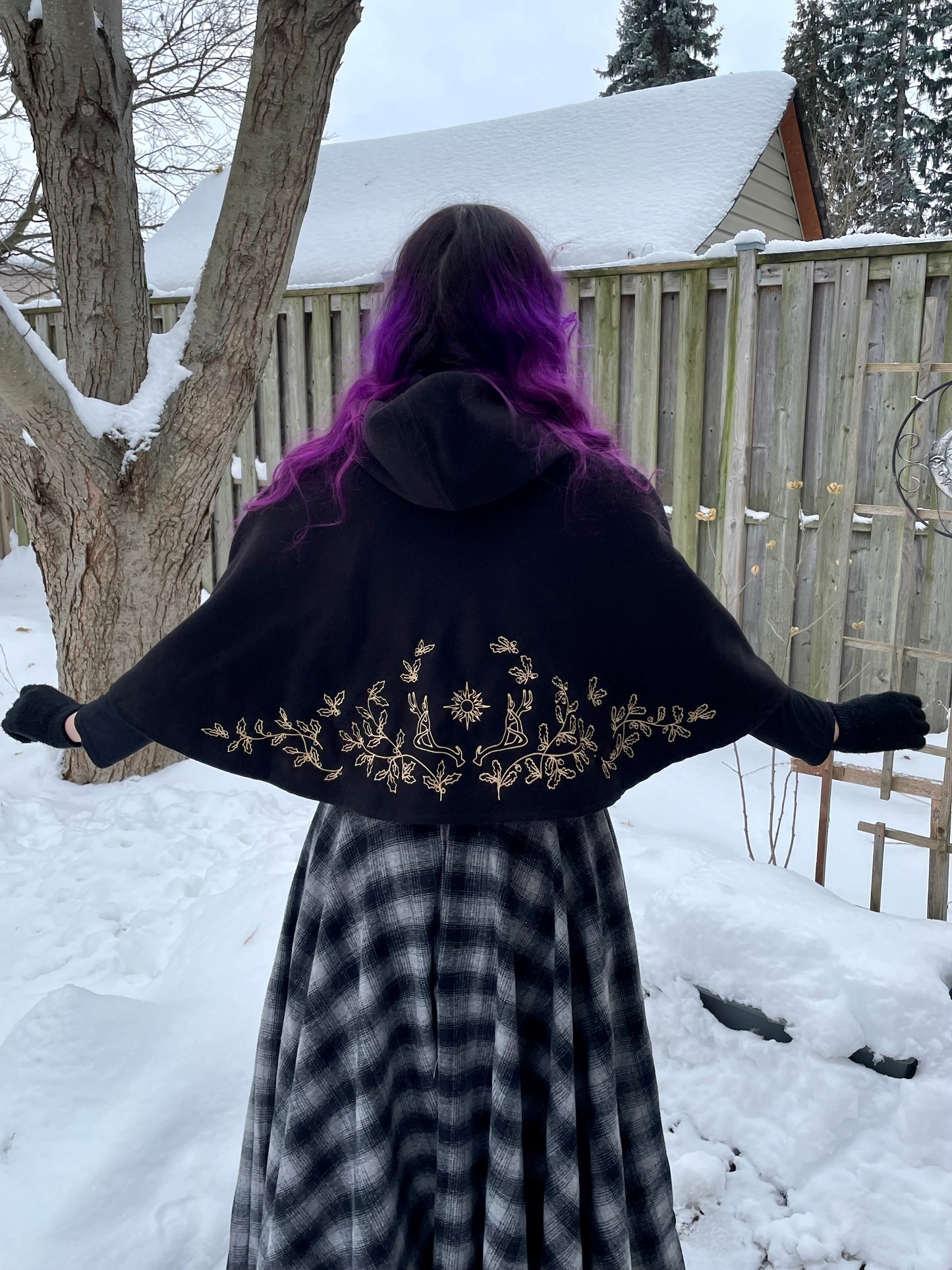 Holly and Oak Black Felted Capelet in Gold