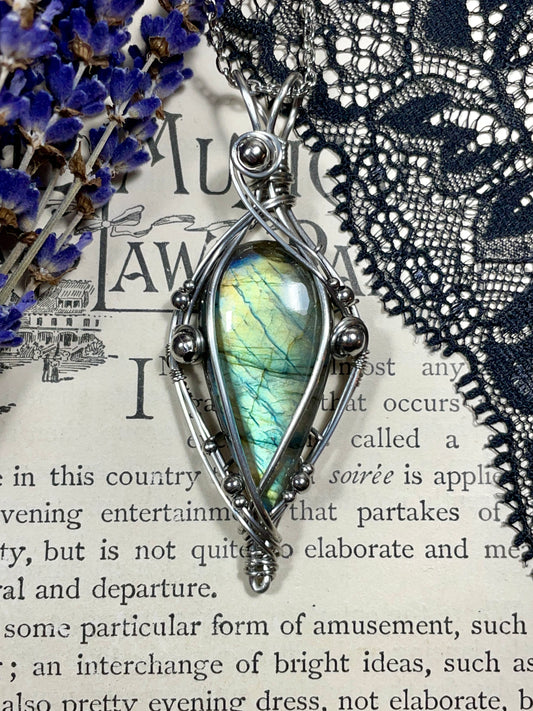 Labradorite Pendant in Stainless Steel