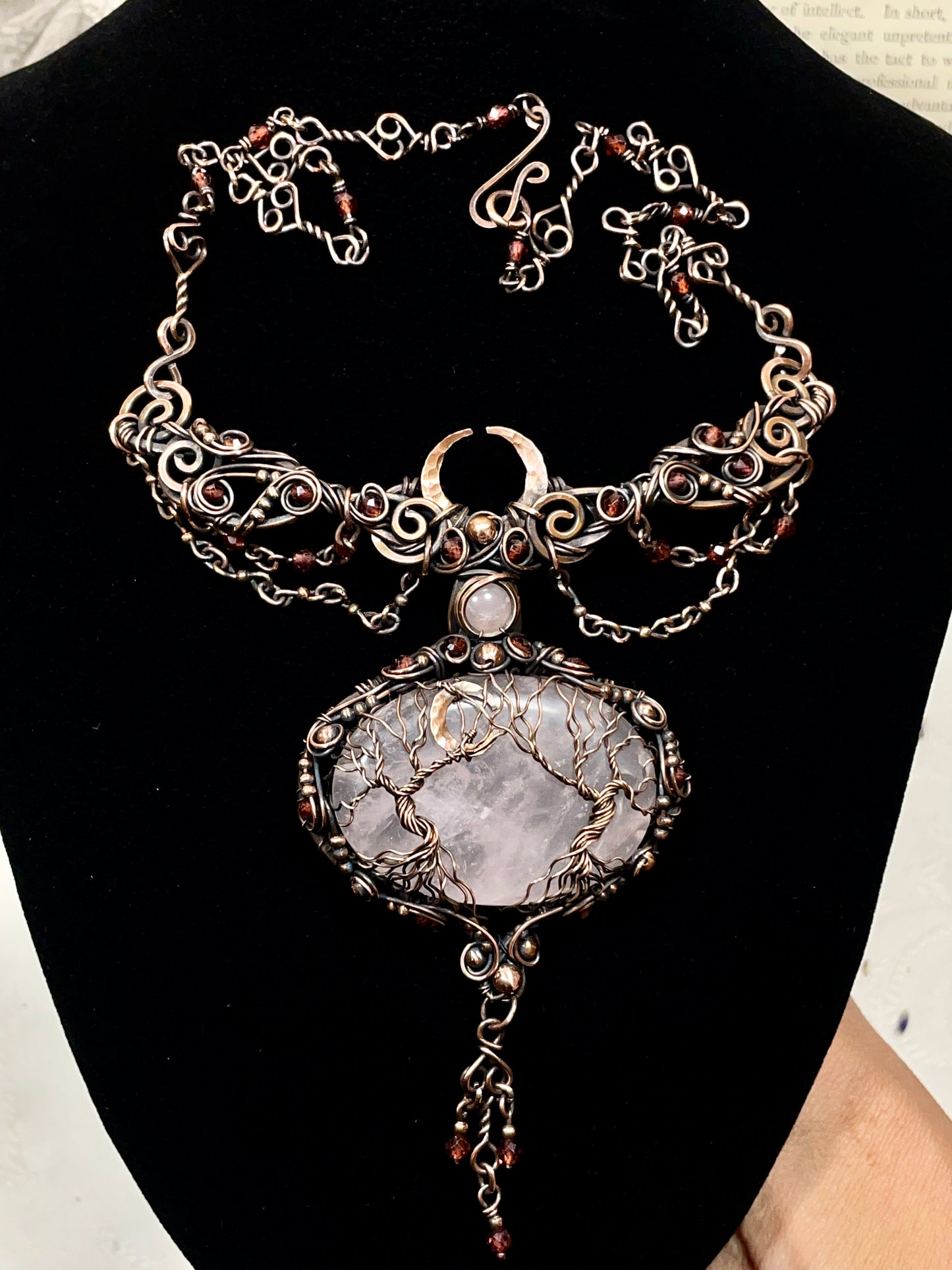 Rose Quartz Forest Collar in Copper