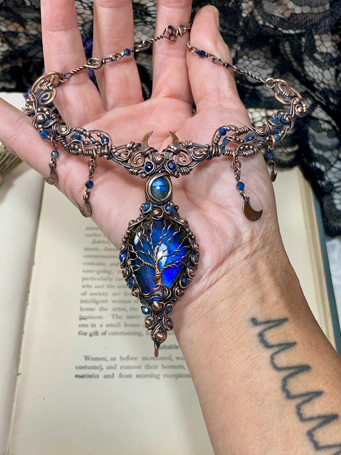 Labradorite Tree of Life Collar in Copper