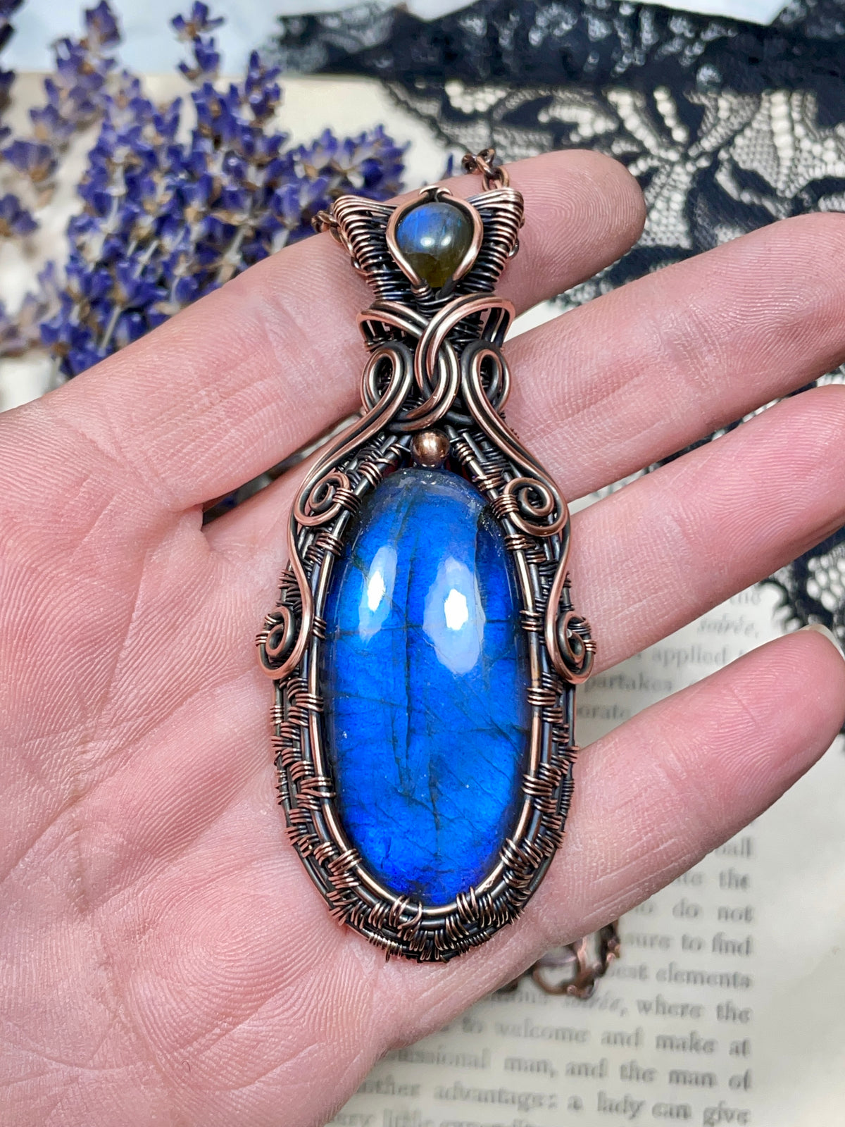 Labradorite Pendant in Copper
