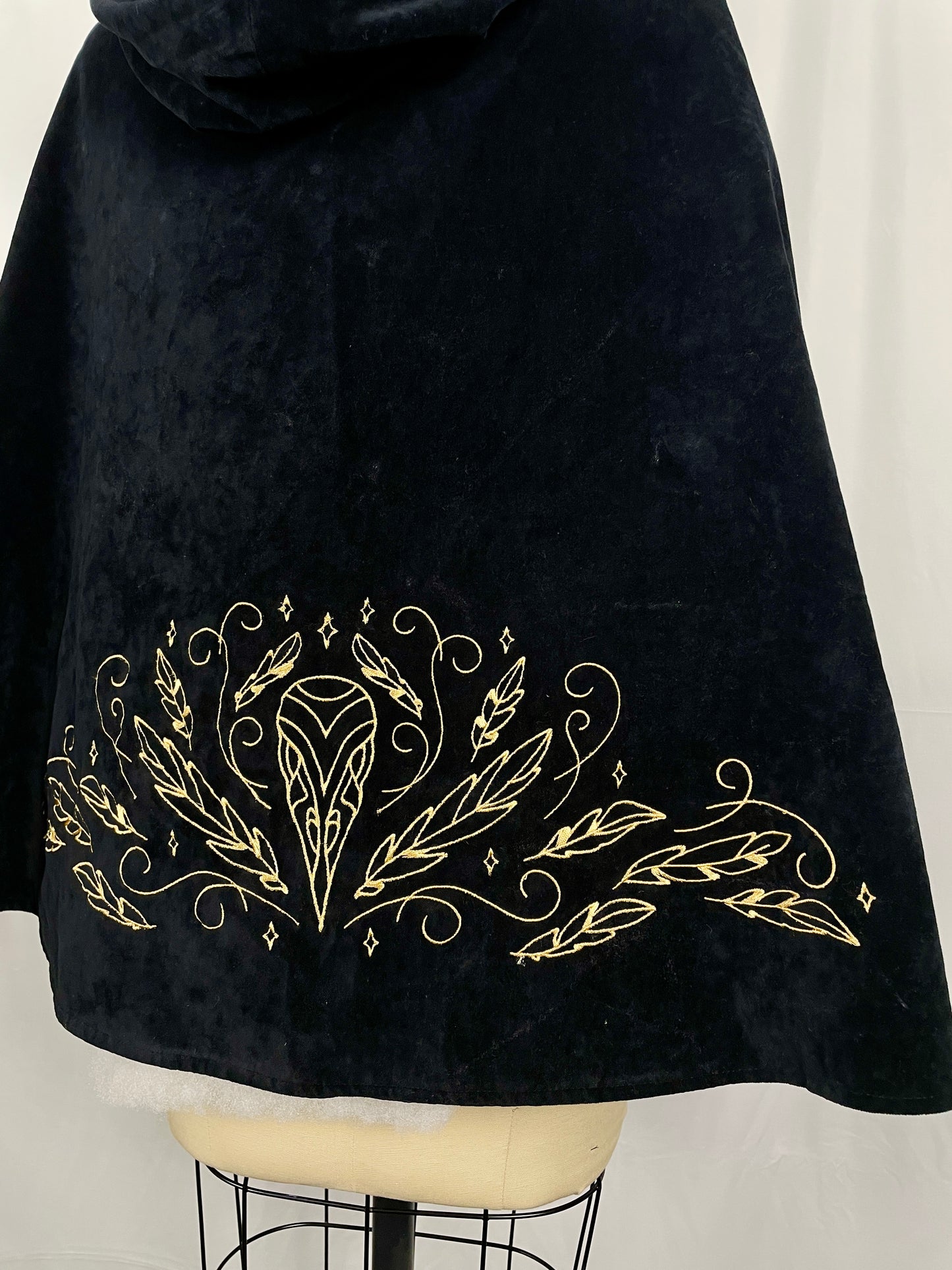 Ravens’ Lament Black Velvet Half-Cloak in Gold