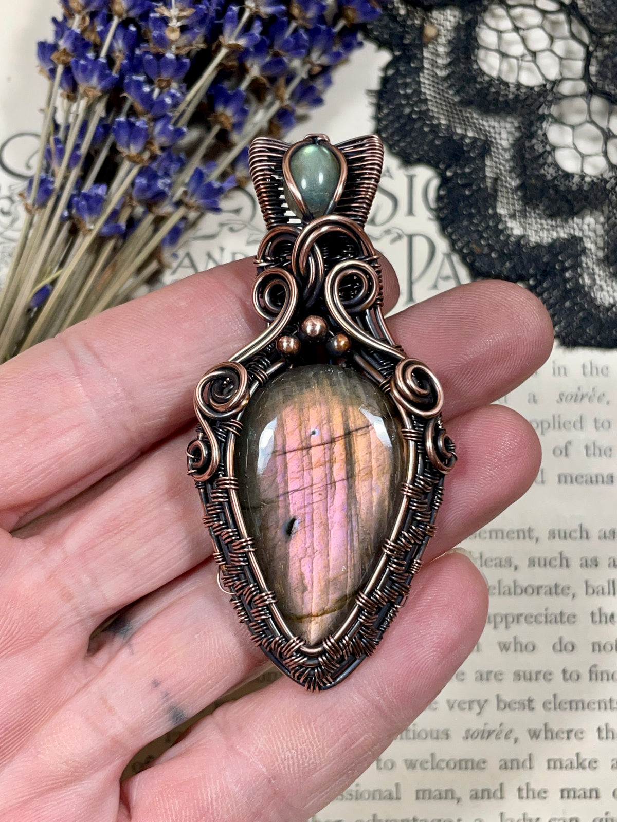 Labradorite Pendant in Copper