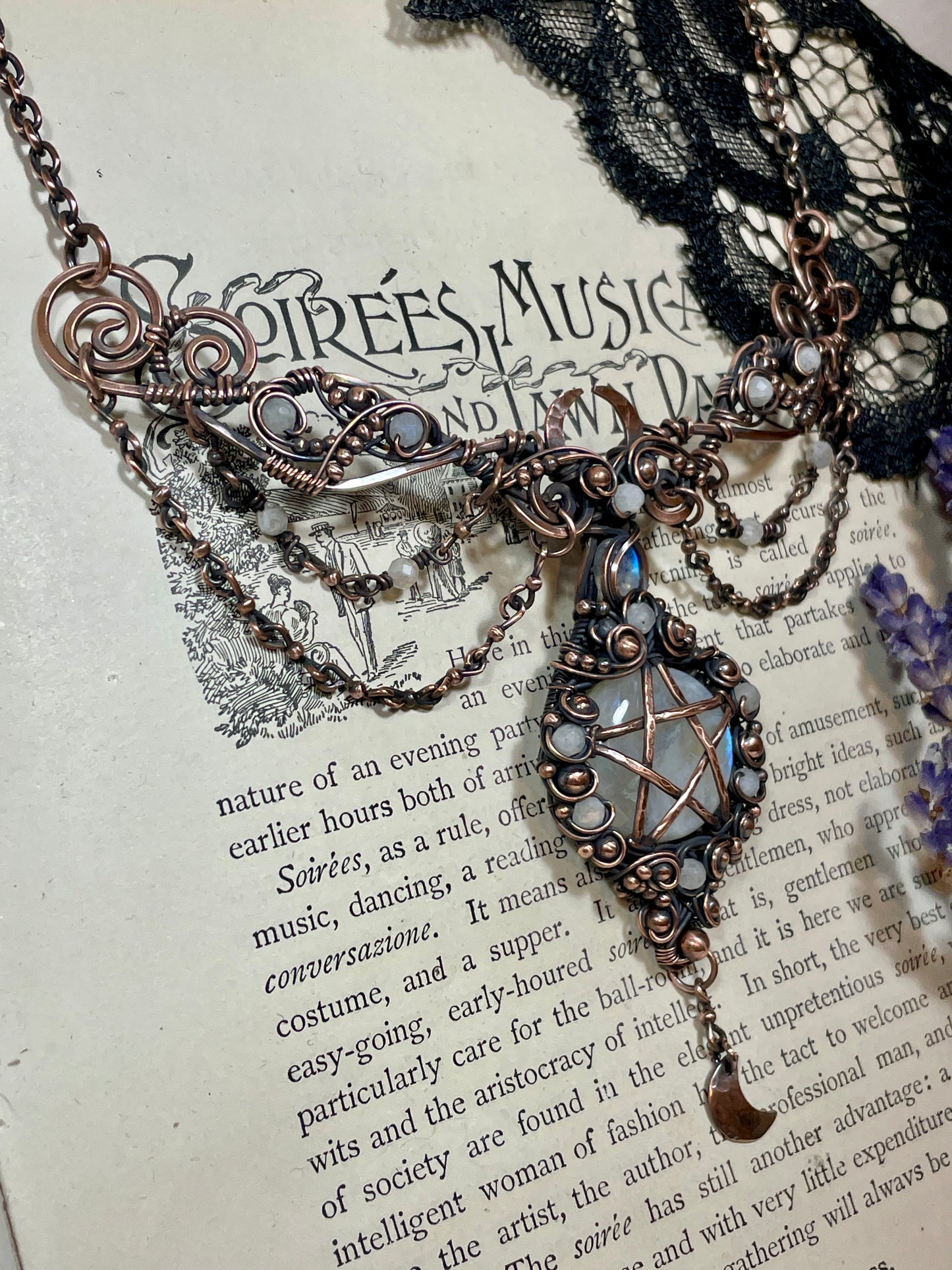 Moonstone (Rainbow Moonstone) Pentacle Collar in Copper
