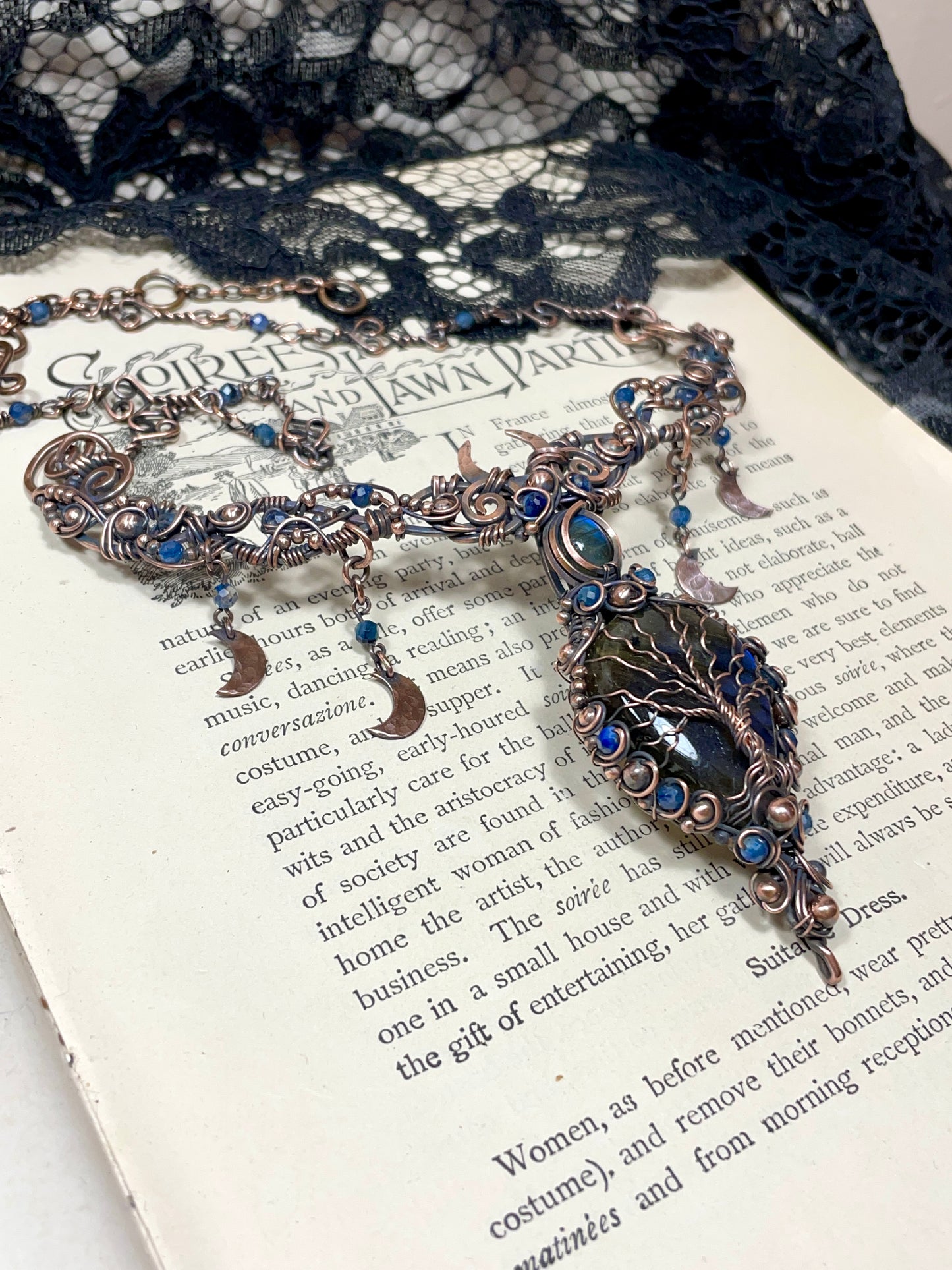 Labradorite Tree of Life Collar in Copper