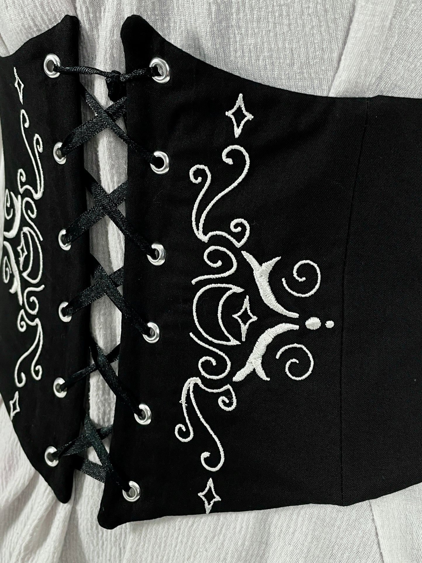 Silver Lunar Embroidered Waist Cinch