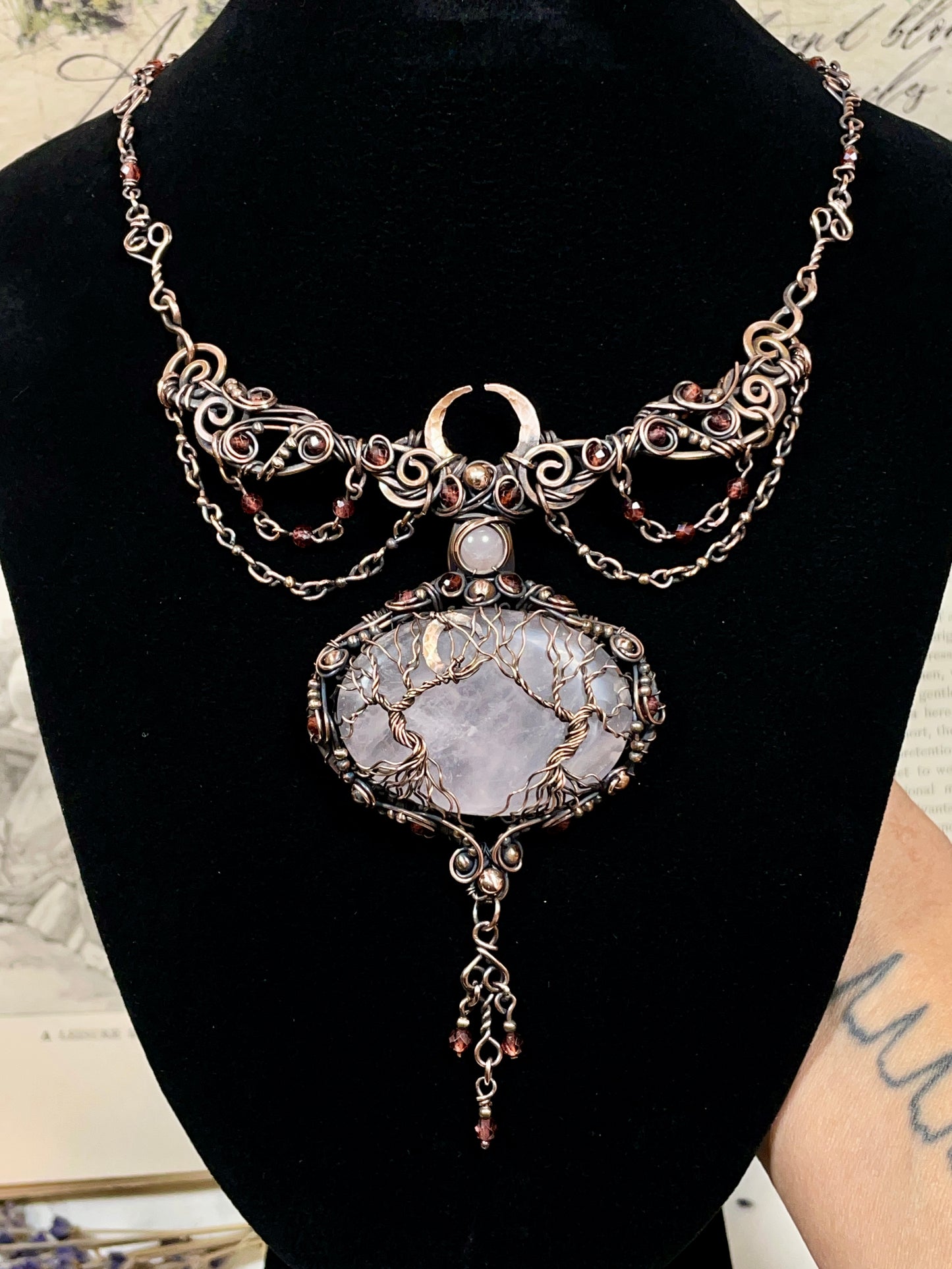 Rose Quartz Forest Collar in Copper