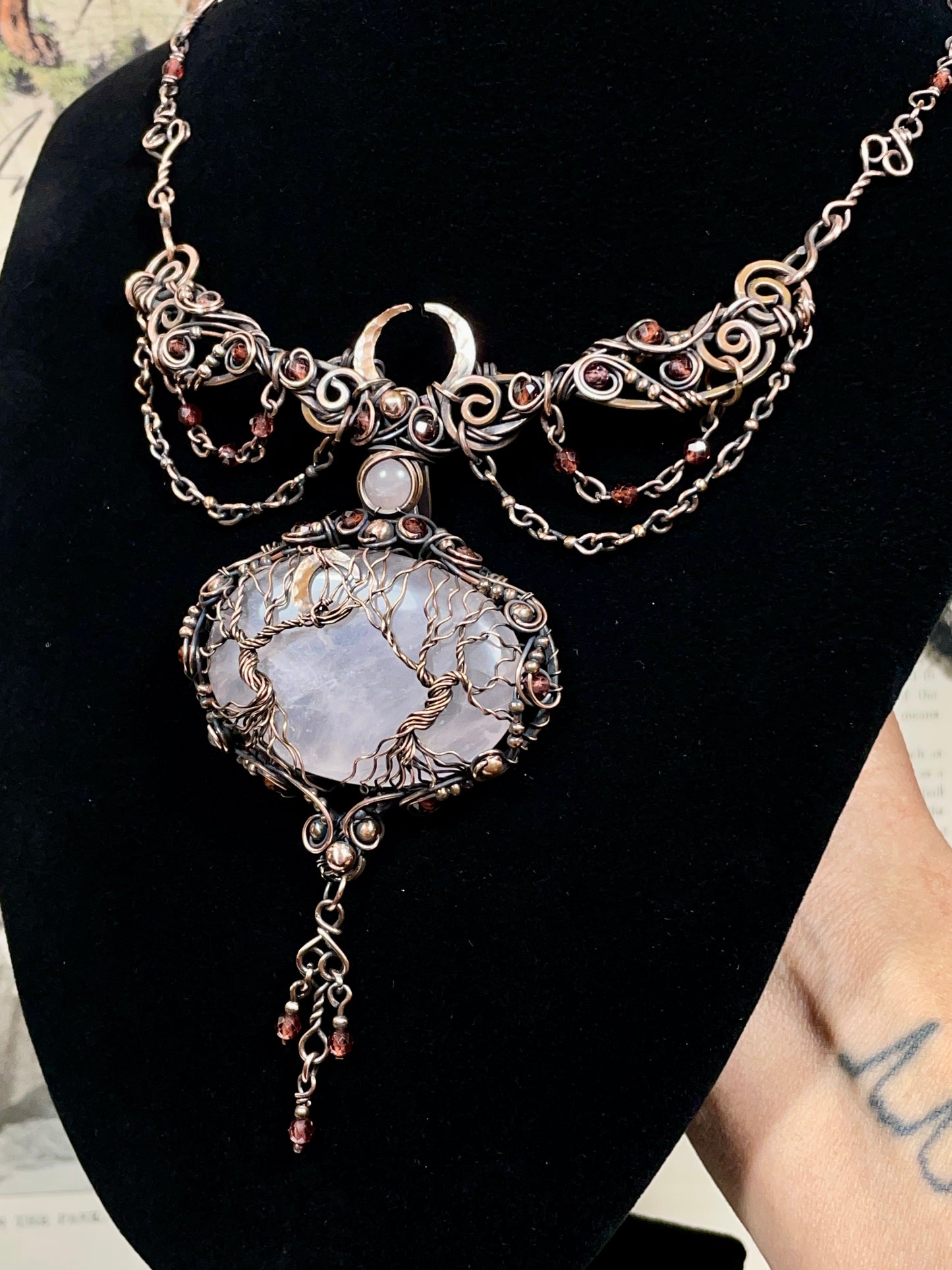 Rose Quartz Forest Collar in Copper