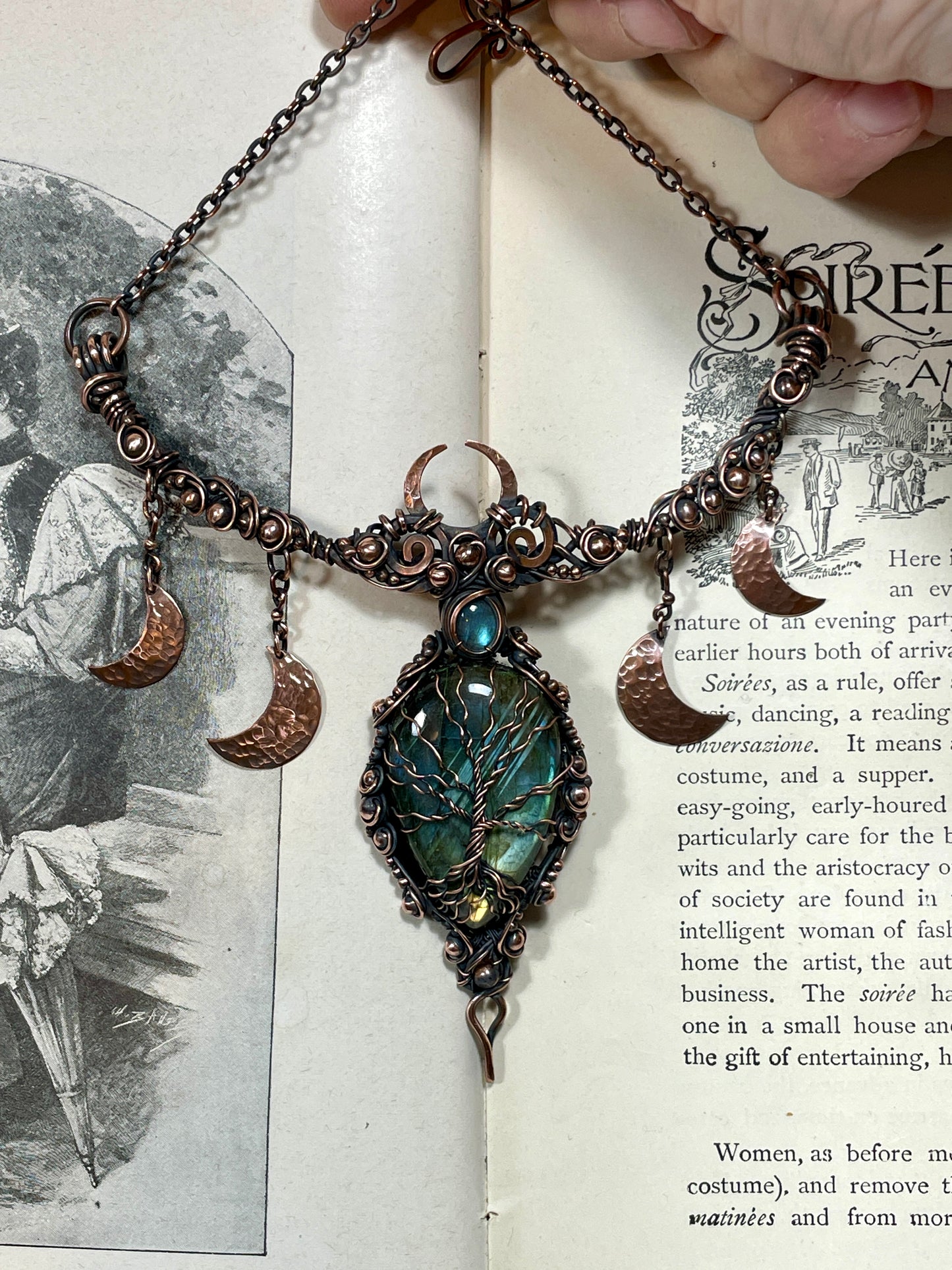 Labradorite Tree of Life Collar in Copper