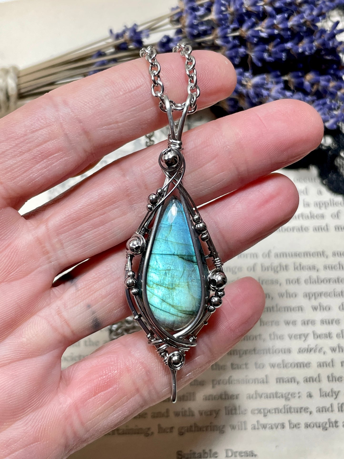 Labradorite Pendant in Stainless Steel