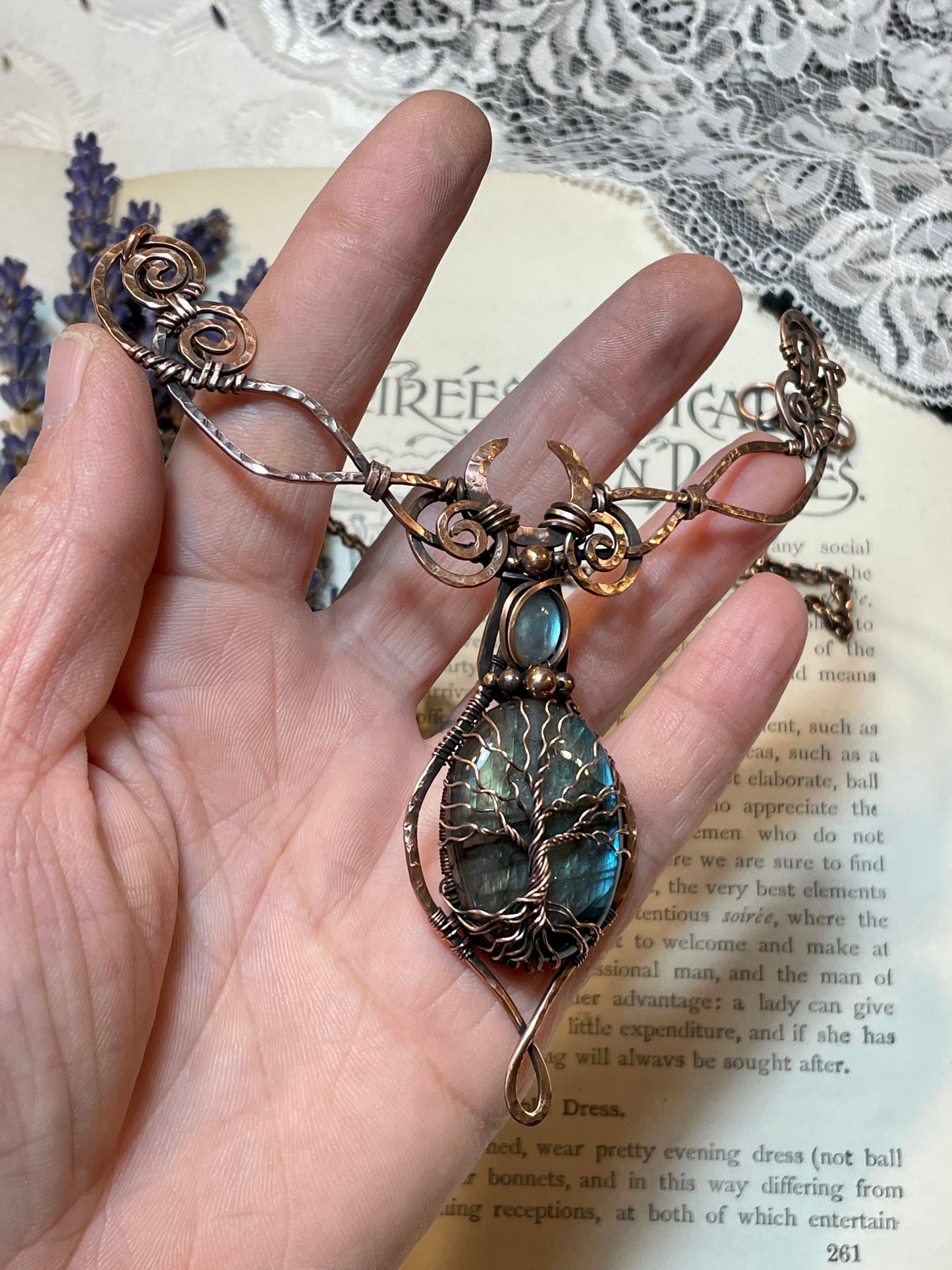 Labradorite Tree of Life Collar in Copper