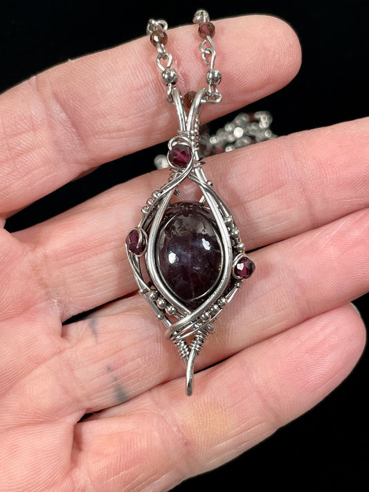 Garnet (Star Garnet) Pendant in Stainless Steel