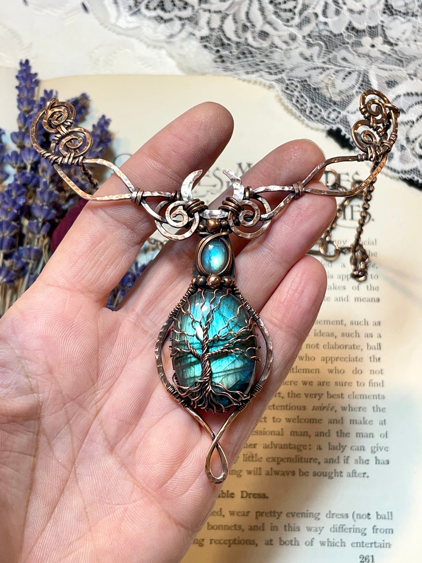 Labradorite Tree of Life Collar in Copper