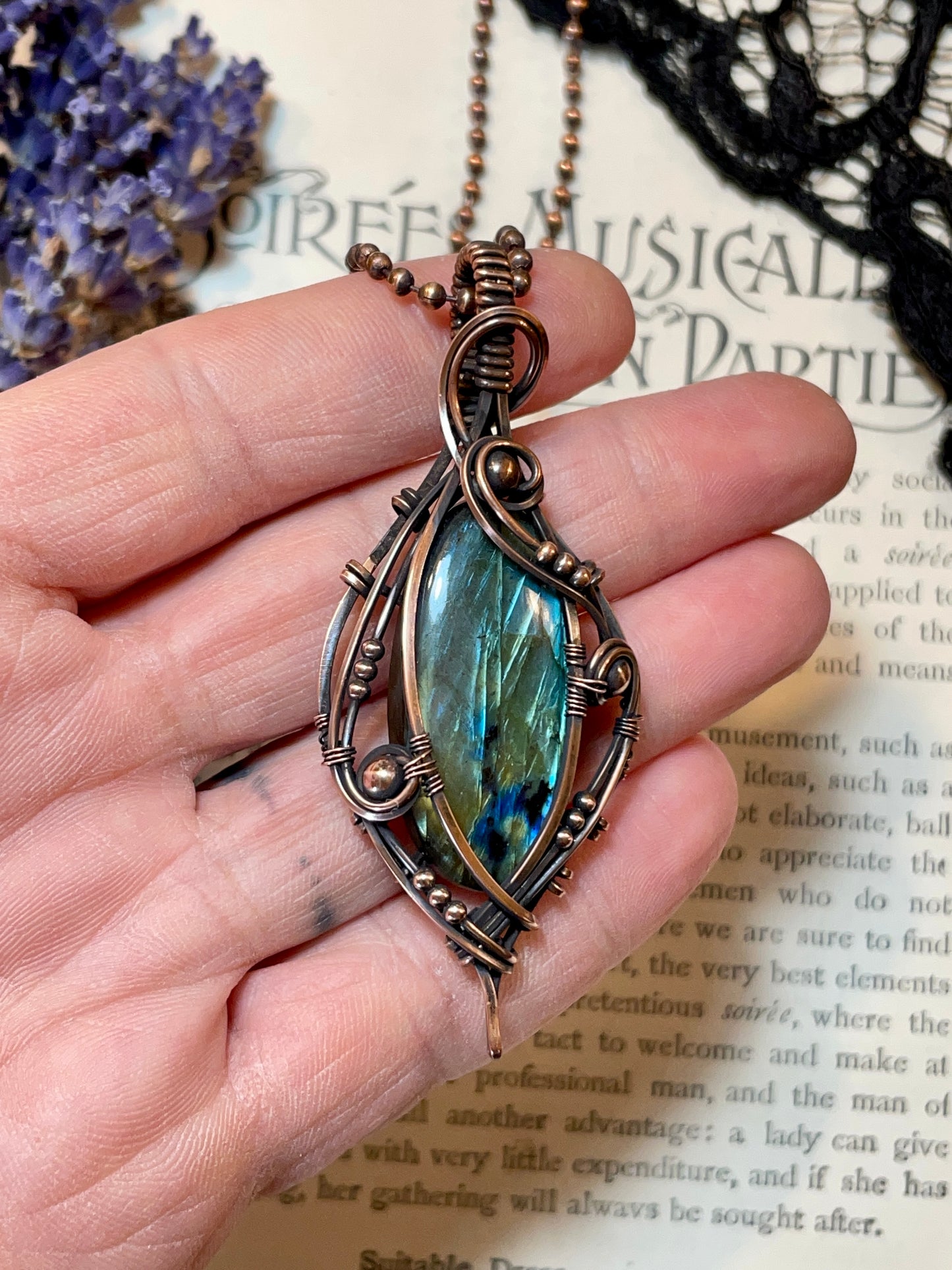 Labradorite Pendant in Copper