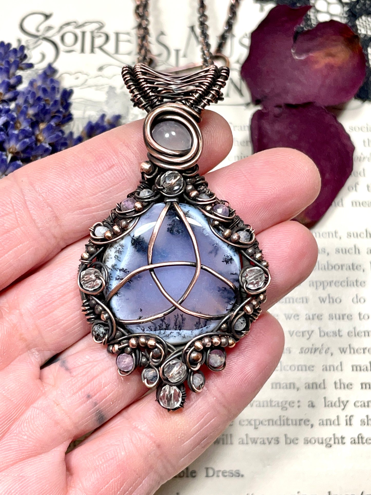 Merlinite Celtic Triquetra Pendant in Copper