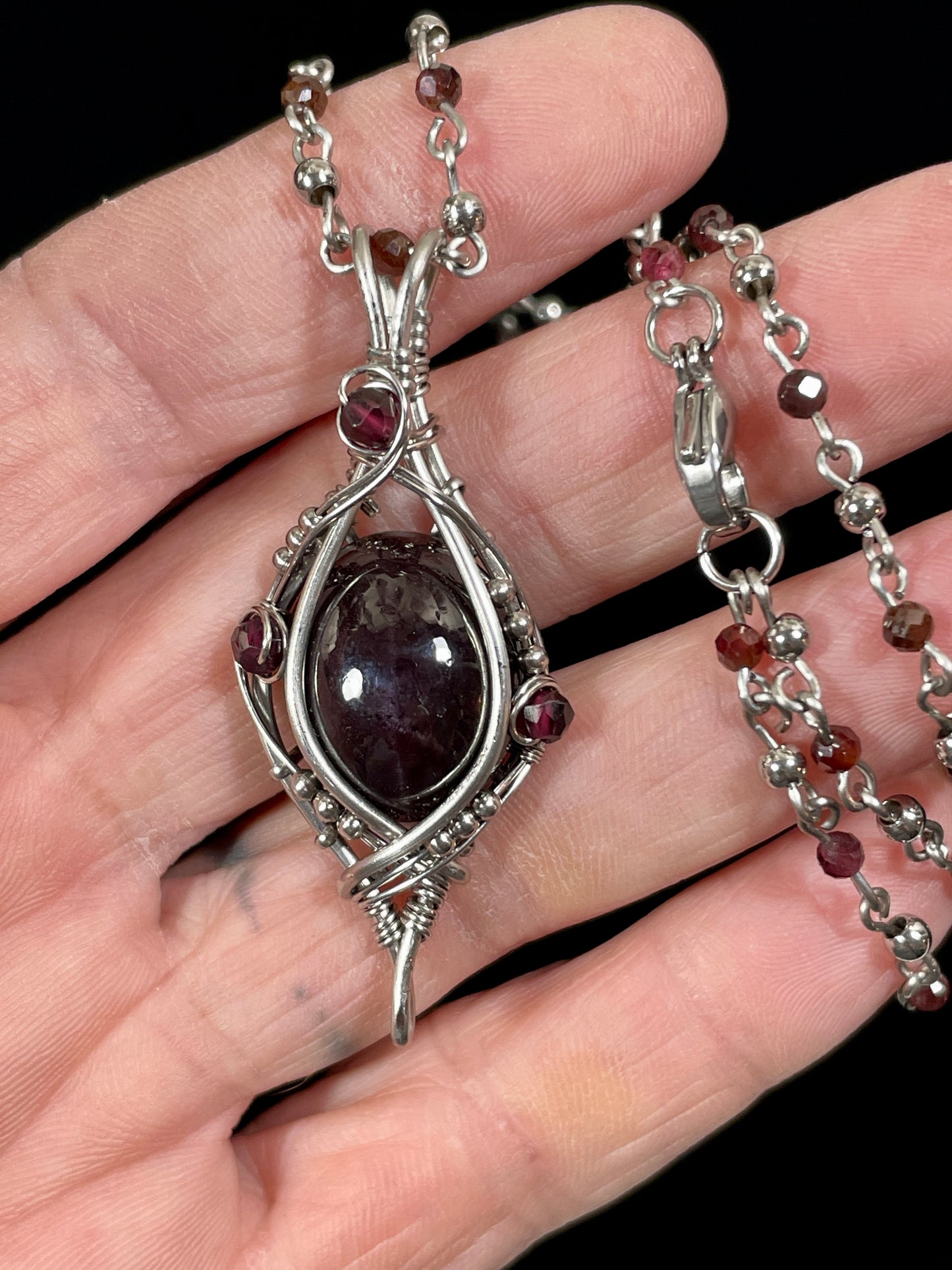 Garnet (Star Garnet) Pendant in Stainless Steel