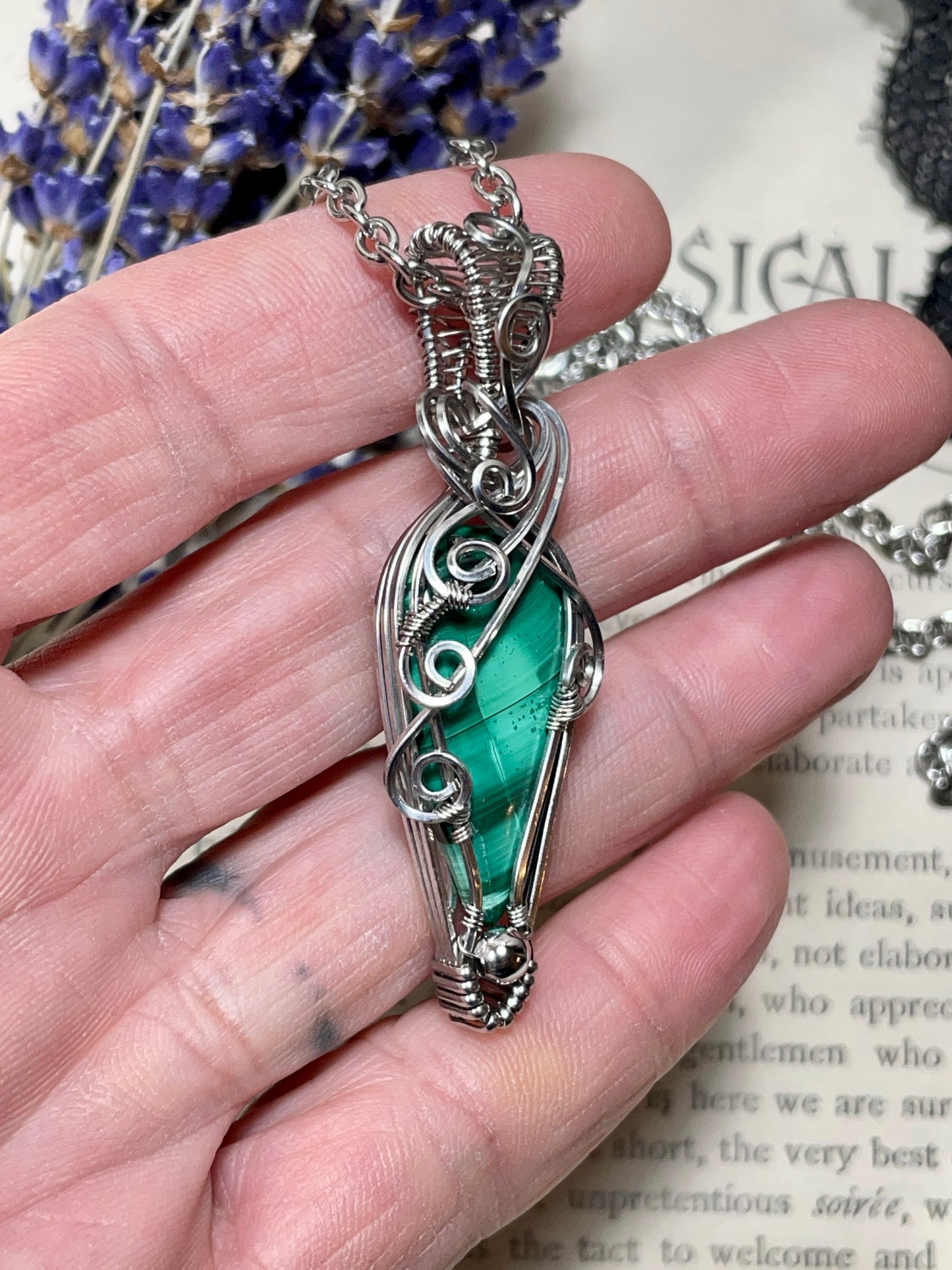 Malachite Pendant in Stainless Steel