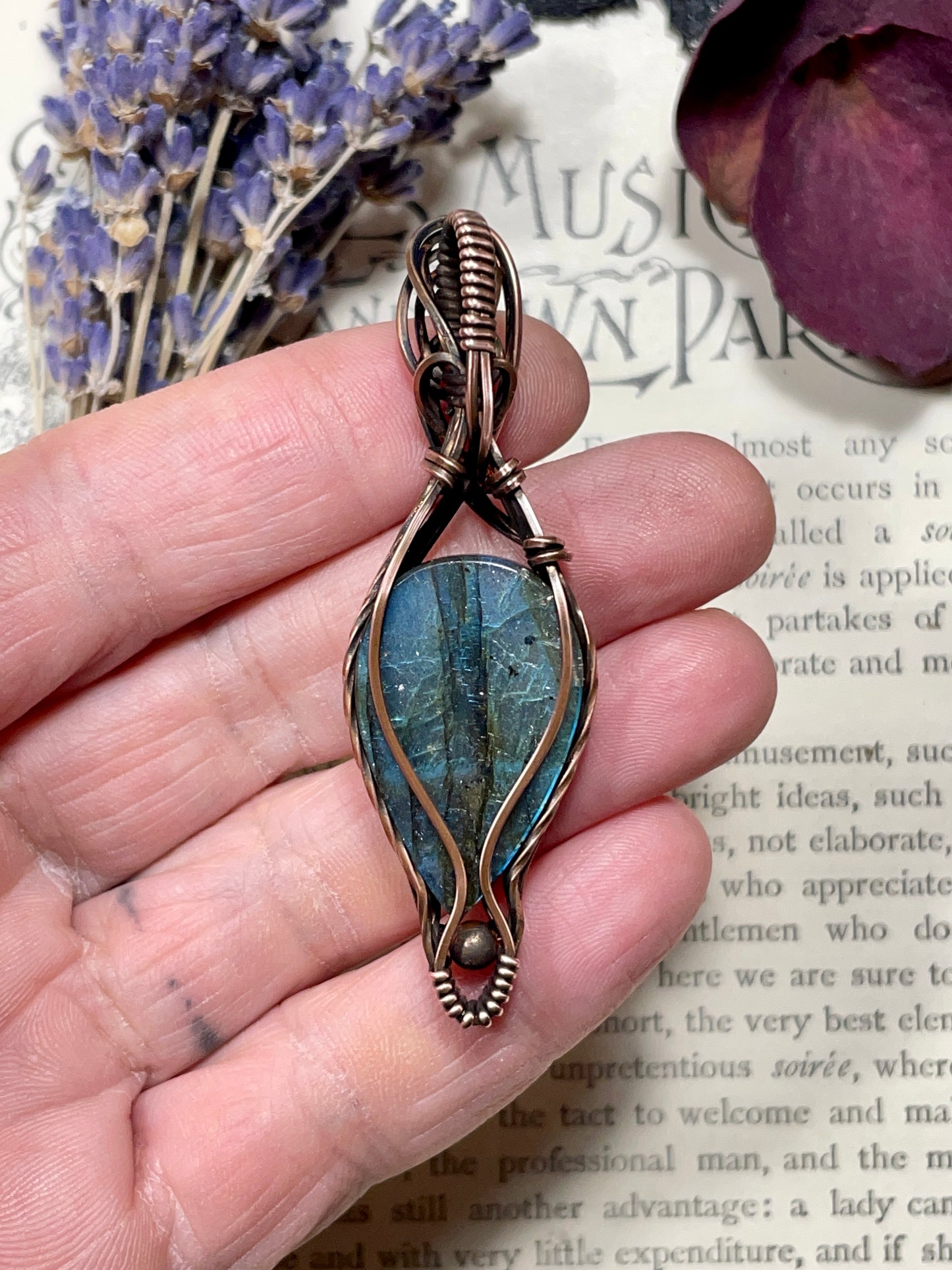 Labradorite Pendant in Copper