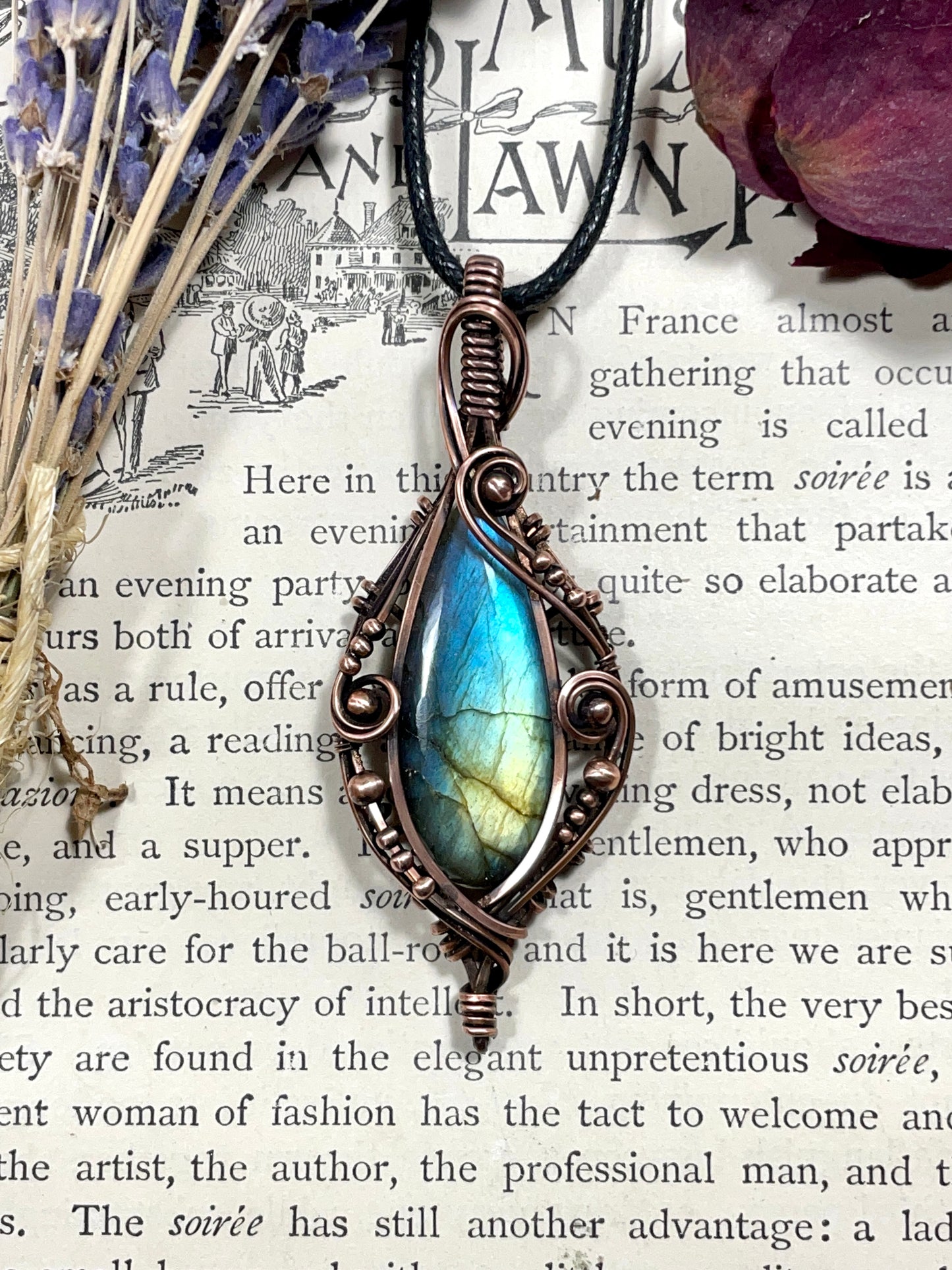 Labradorite Pendant in Copper