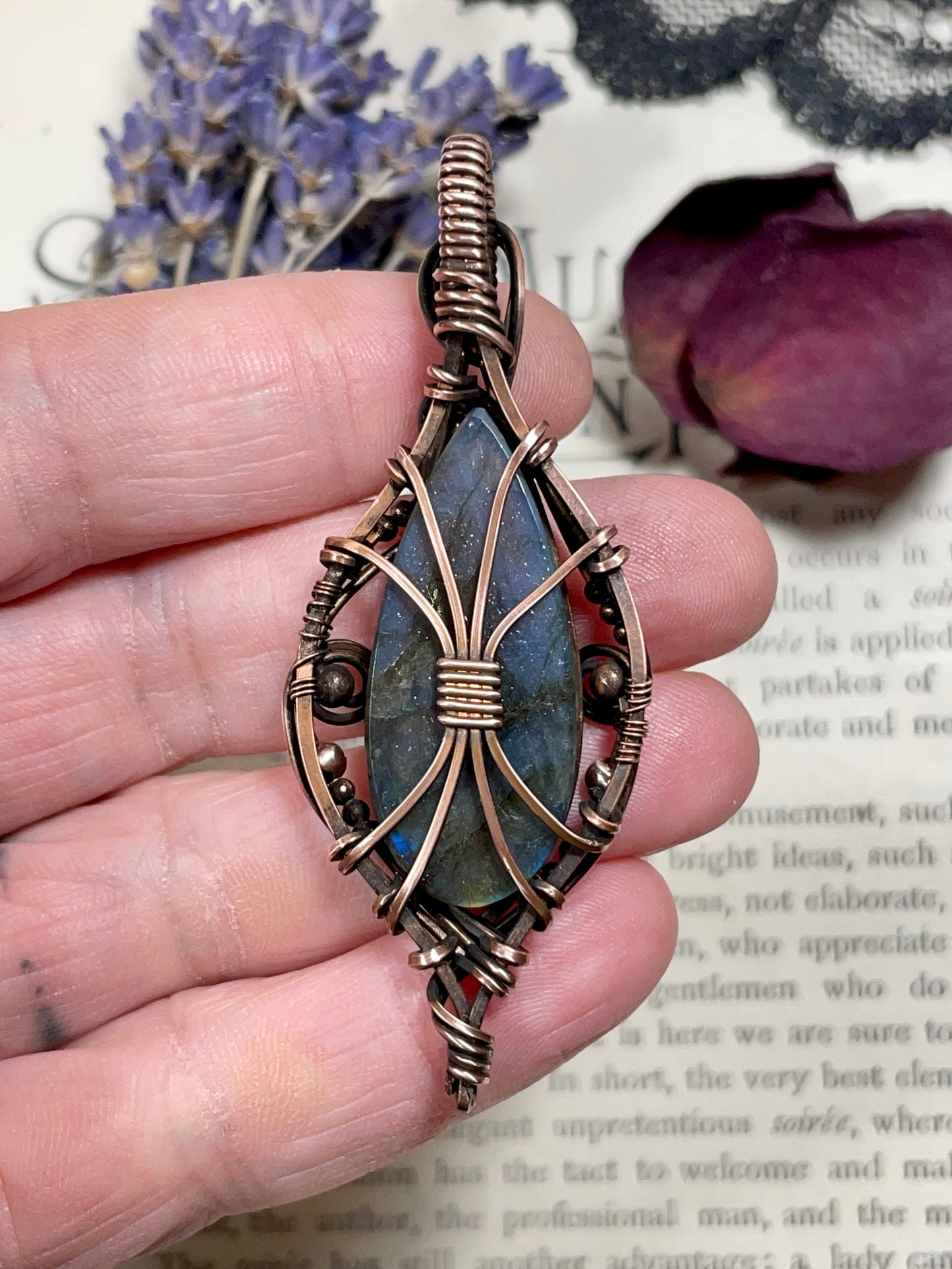 Labradorite Pendant in Copper