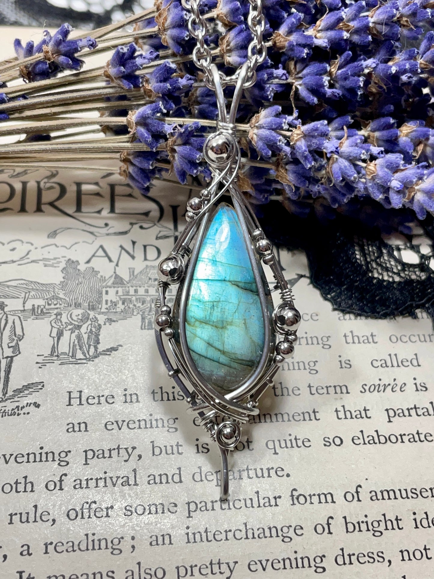 Labradorite Pendant in Stainless Steel