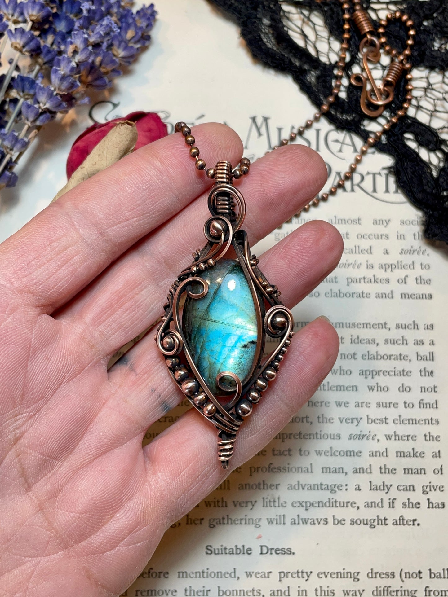 Labradorite Pendant in Copper