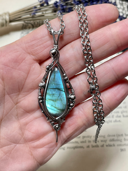 Labradorite Pendant in Stainless Steel