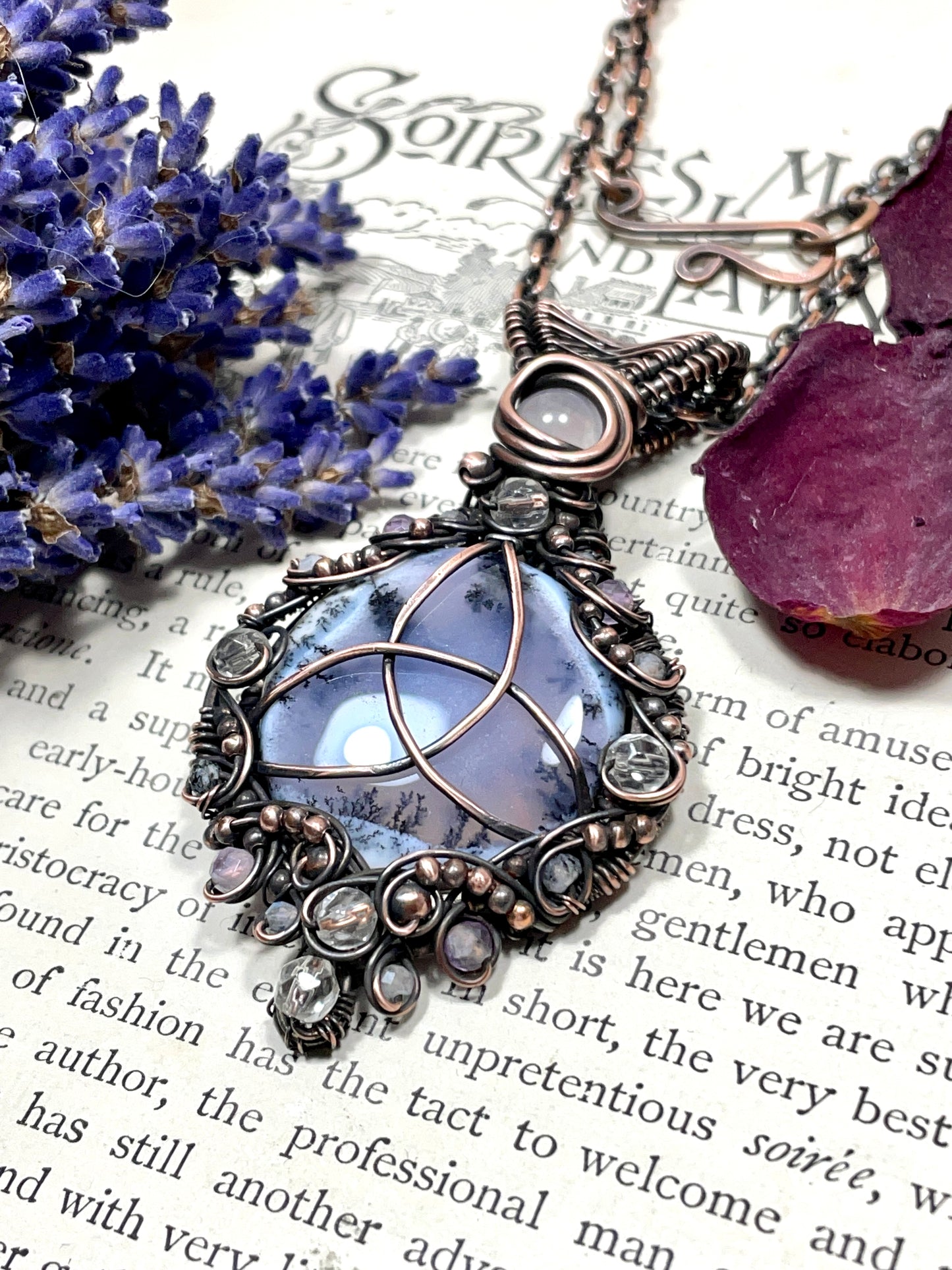 Merlinite Celtic Triquetra Pendant in Copper