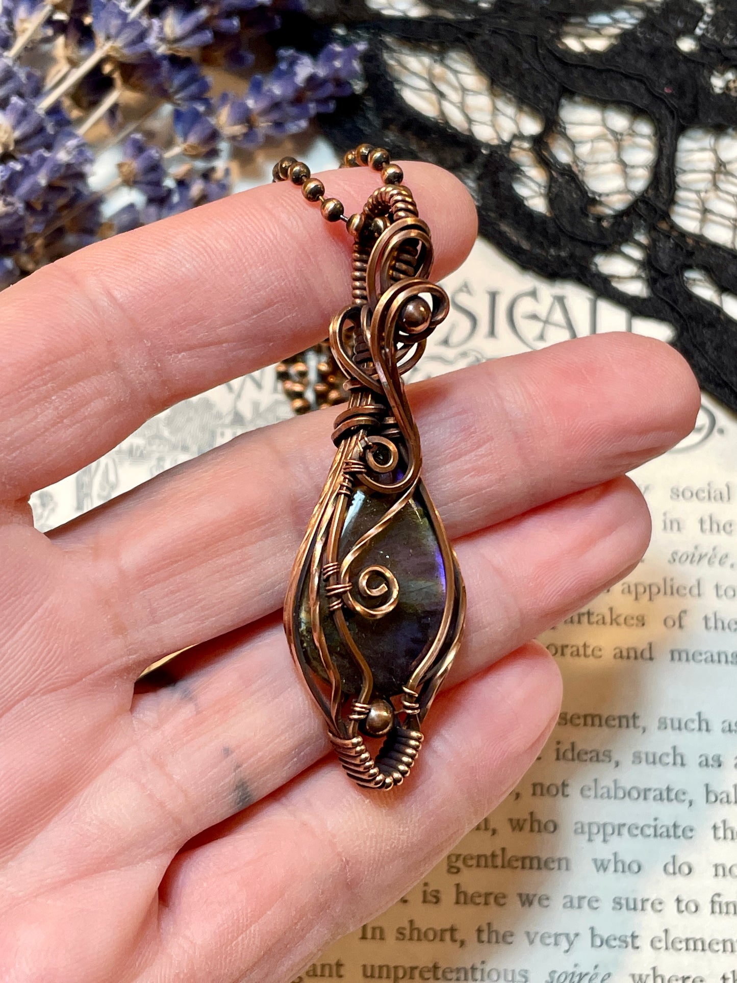 Labradorite Pendant in Copper