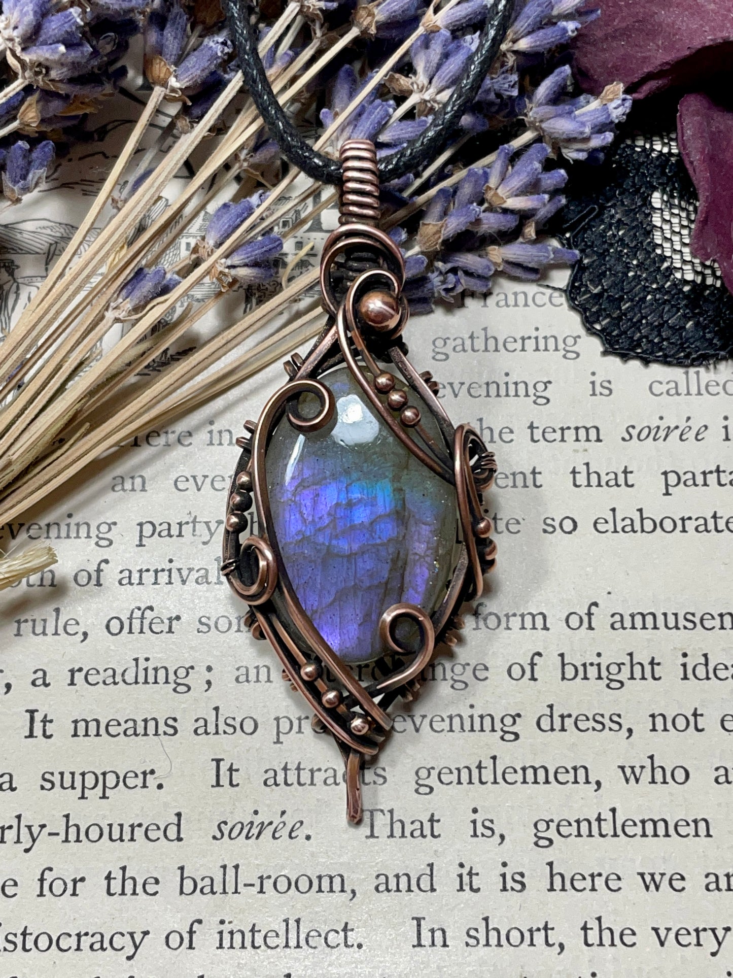 Labradorite Pendant in Copper